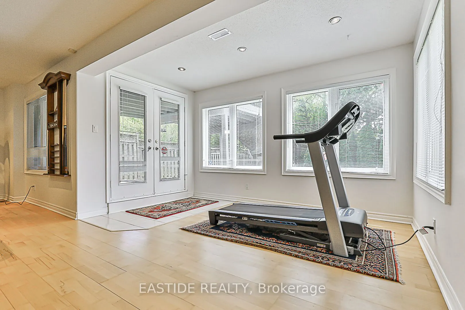 27 Brimwood Crescent