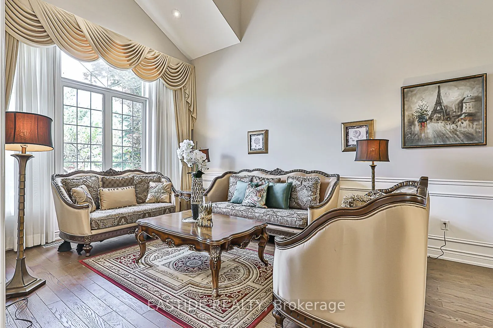 27 Brimwood Crescent