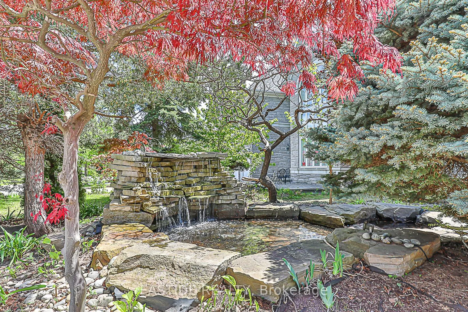 27 Brimwood Crescent