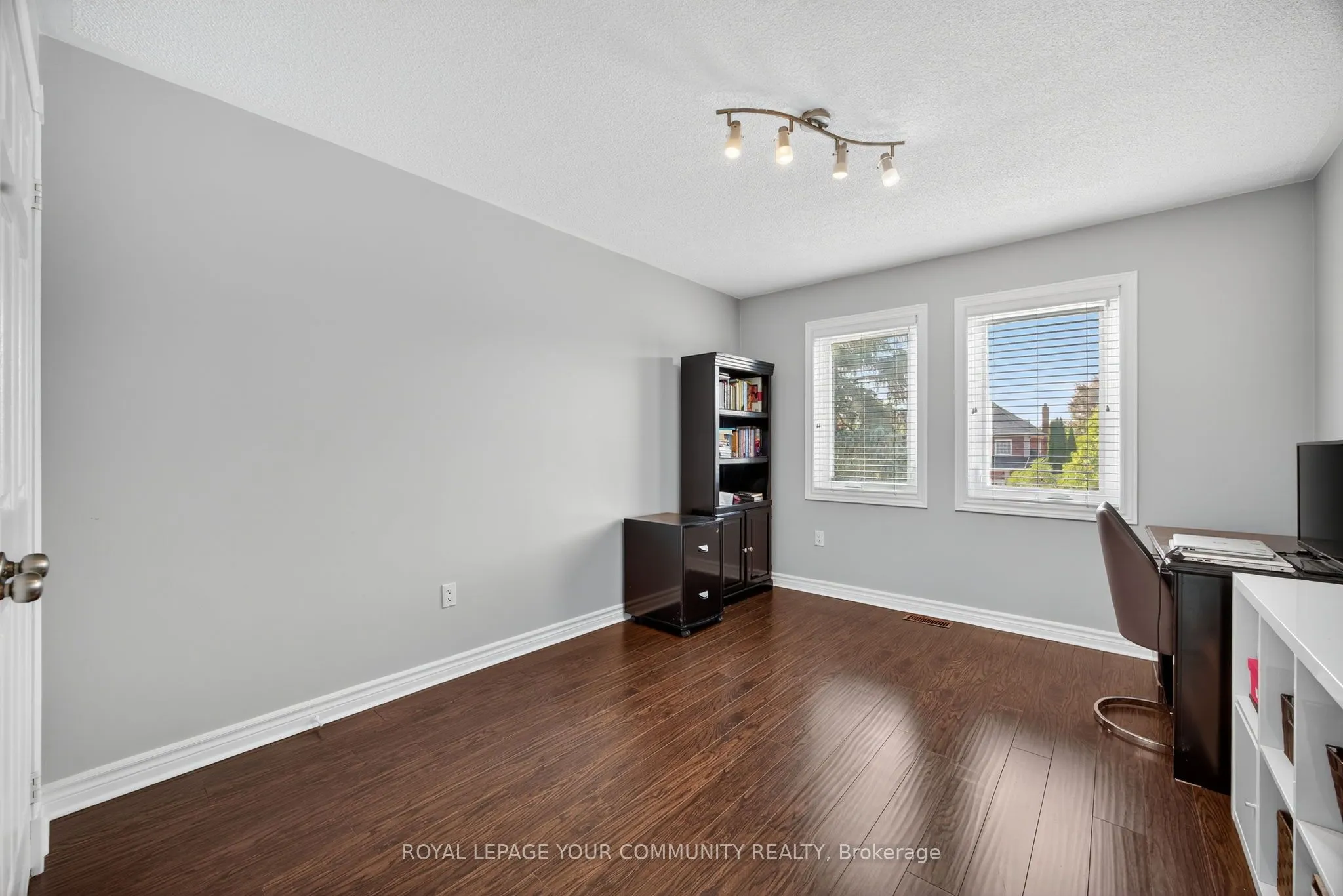 684 Exceller Circle