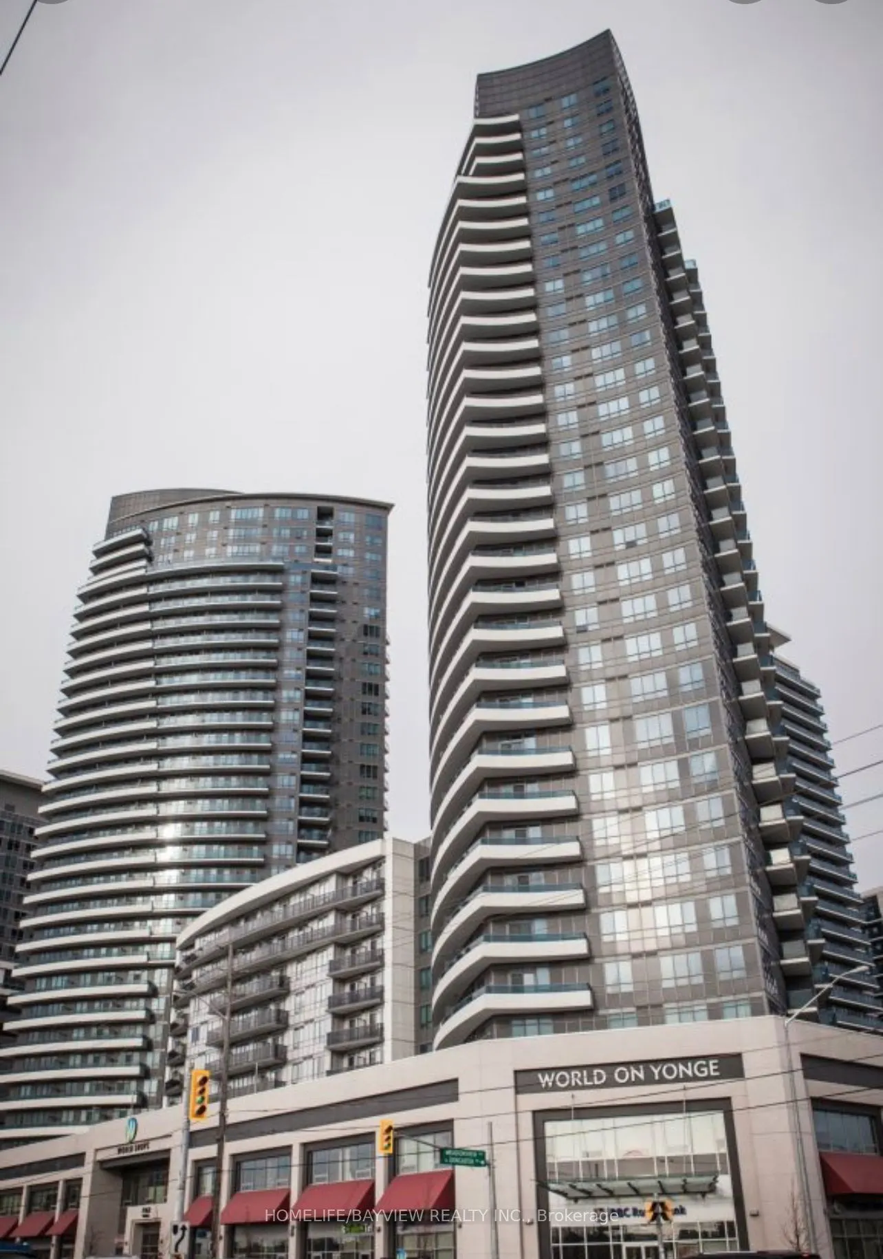 7163 Yonge Street, #206