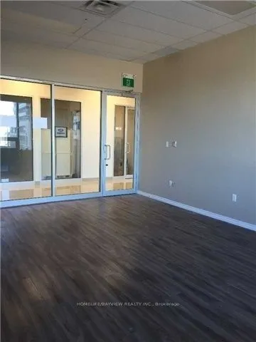 7163 Yonge Street, #206