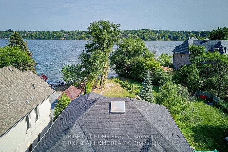 429 North Lake Road