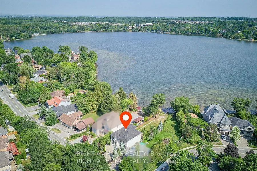 429 North Lake Road
