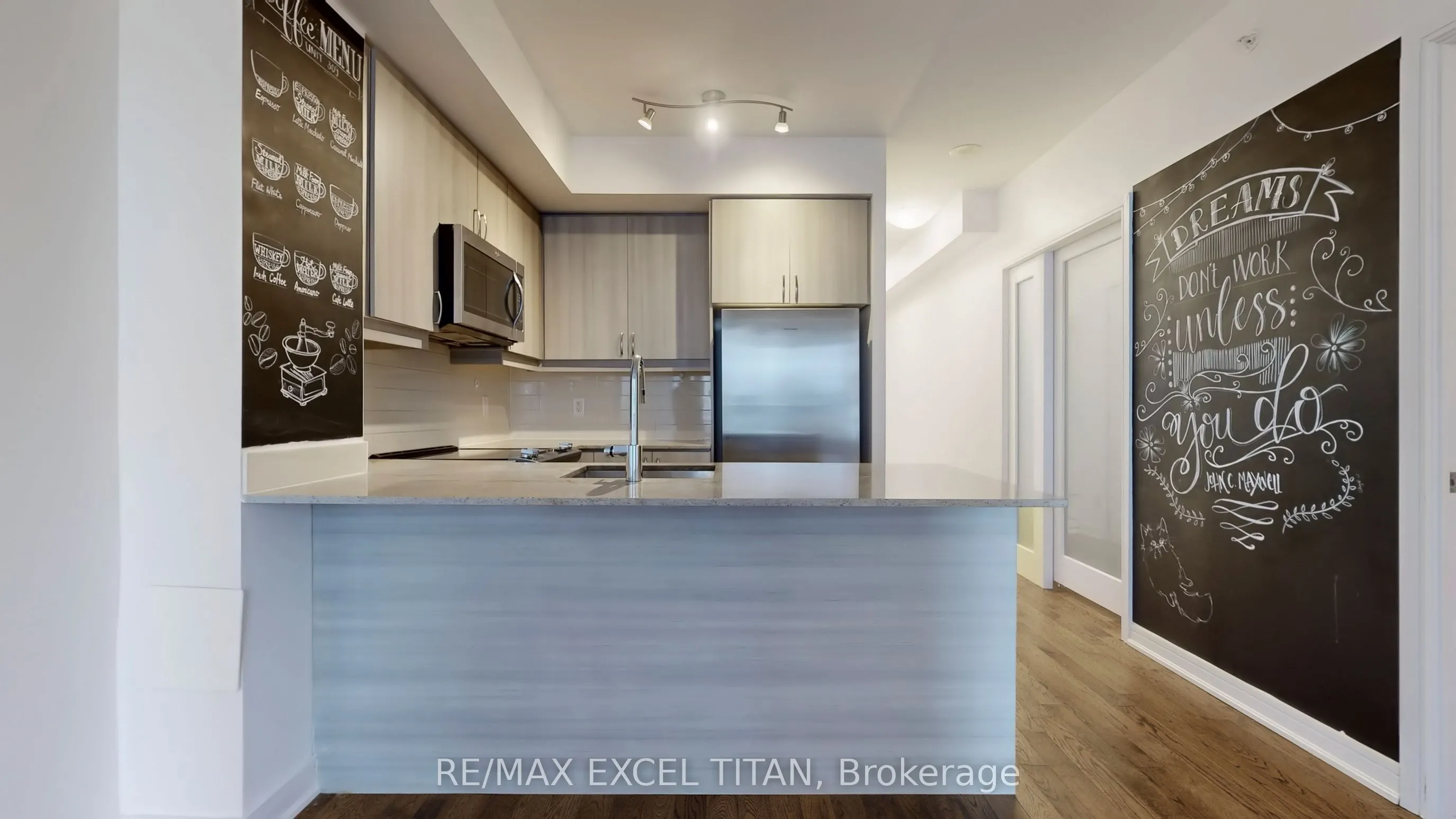 9205 Yonge Street, #309