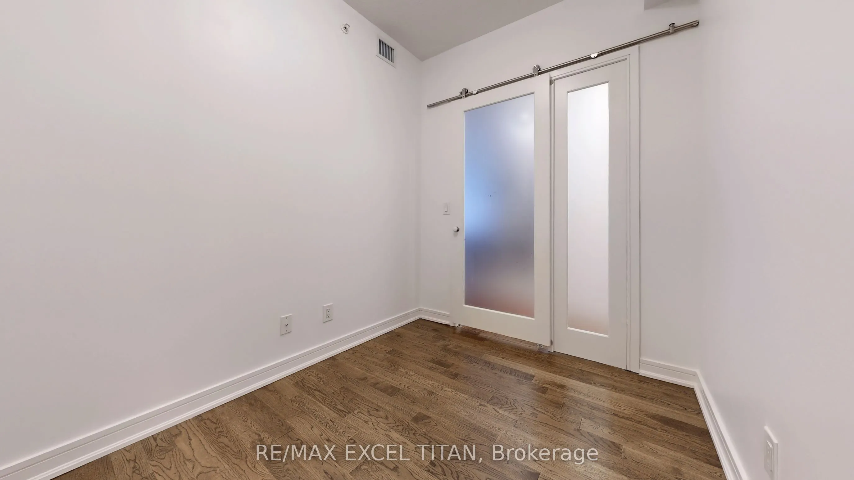 9205 Yonge Street, #309