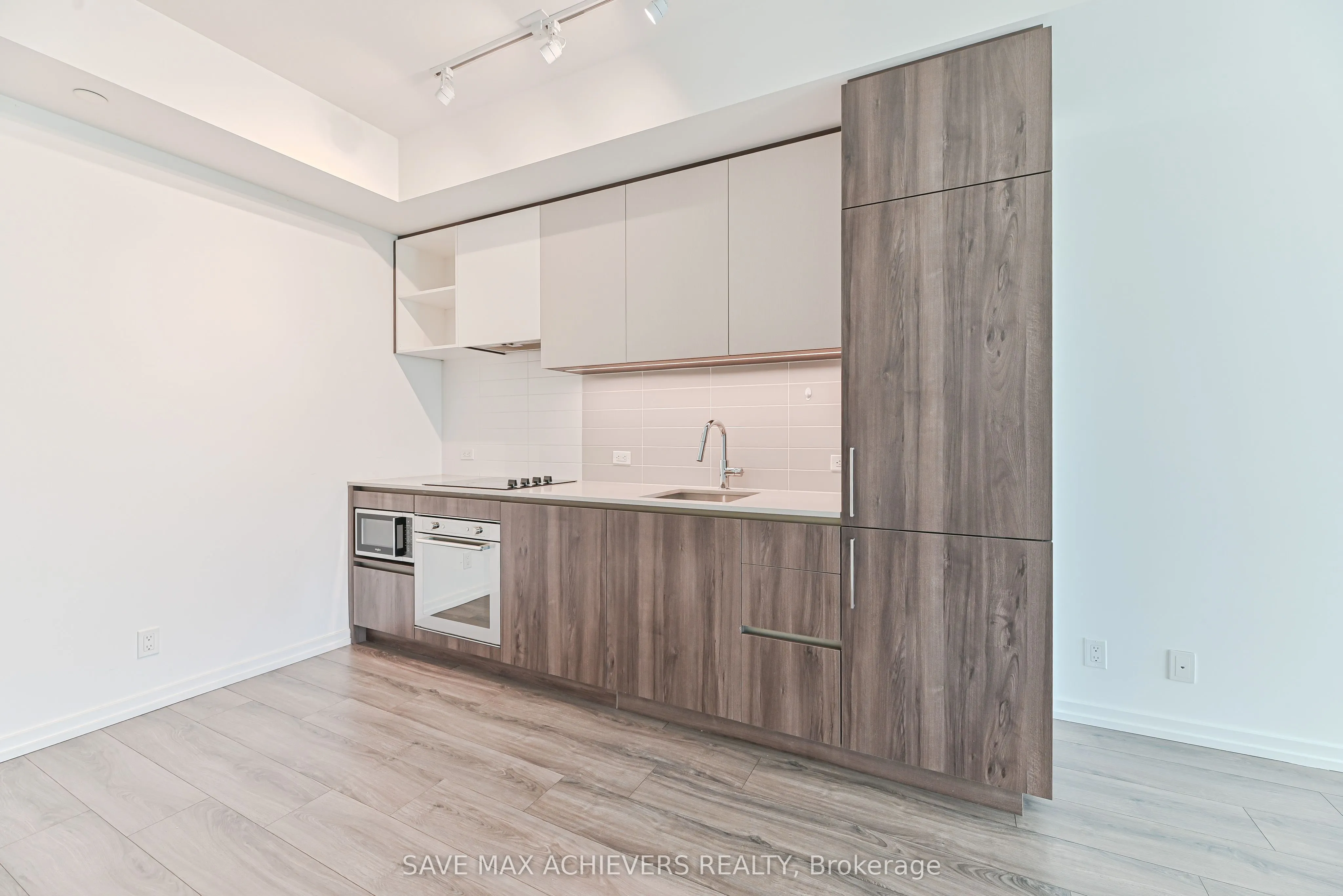 7890 Jane Street, #5201