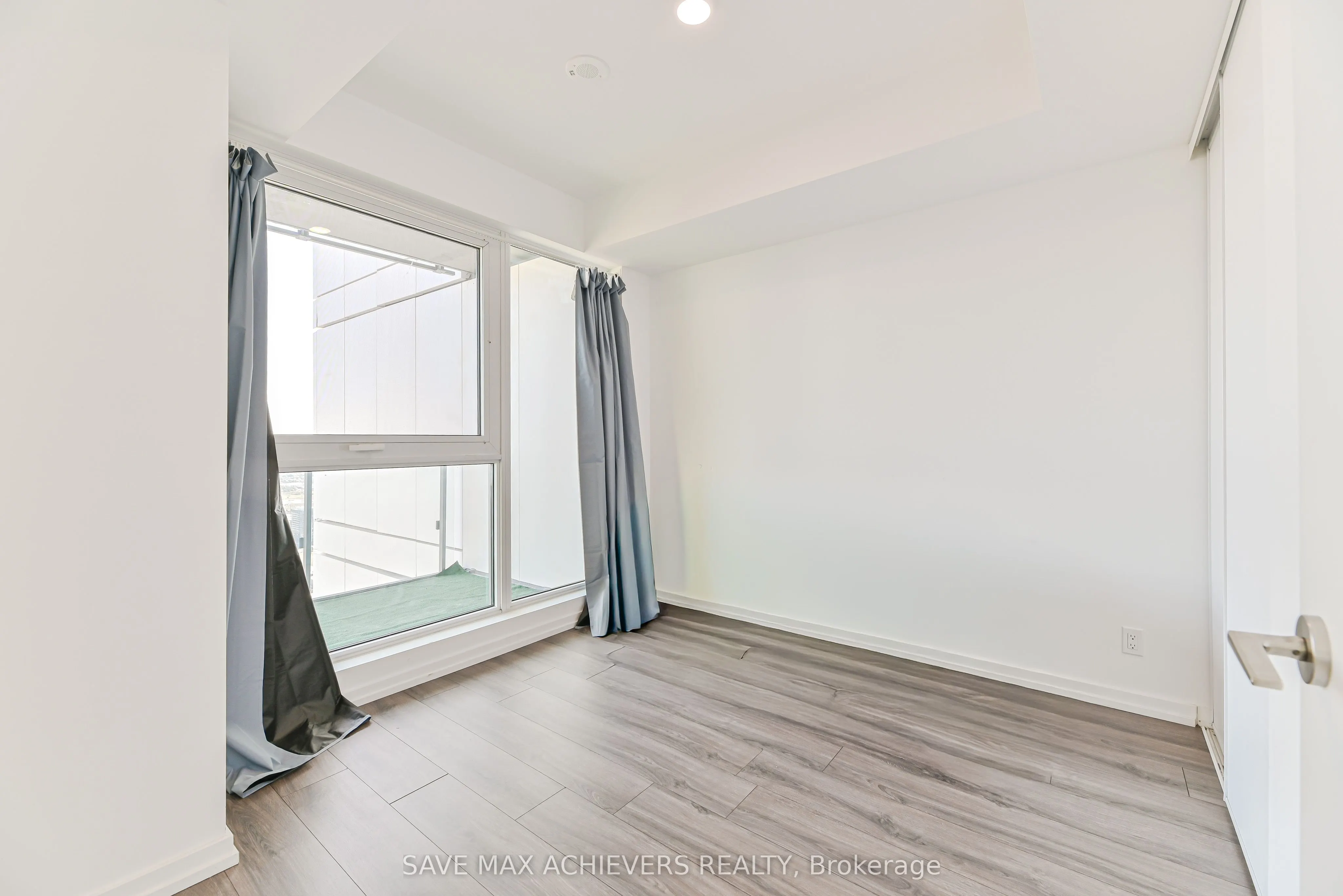 7890 Jane Street, #5201