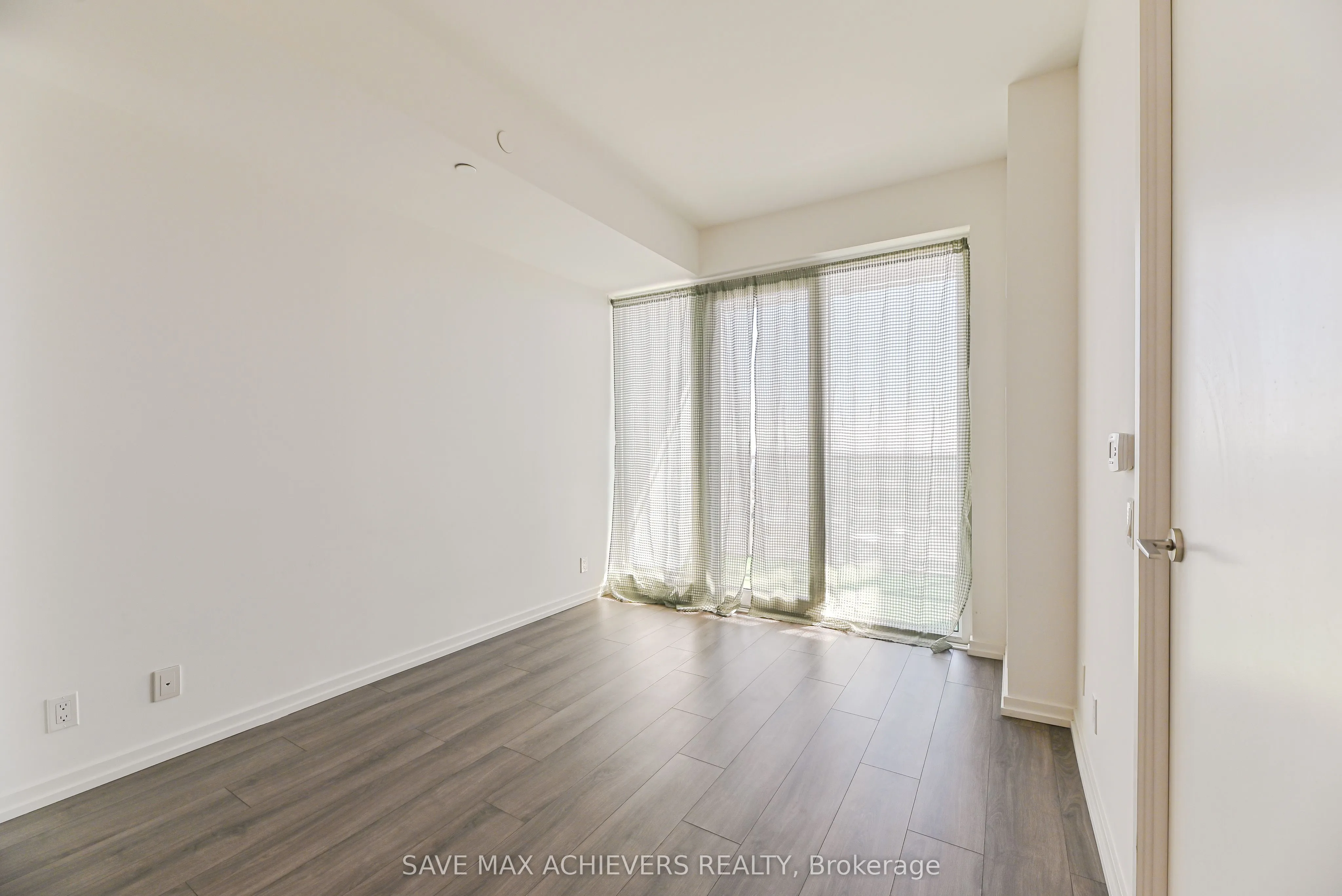 7890 Jane Street, #5201
