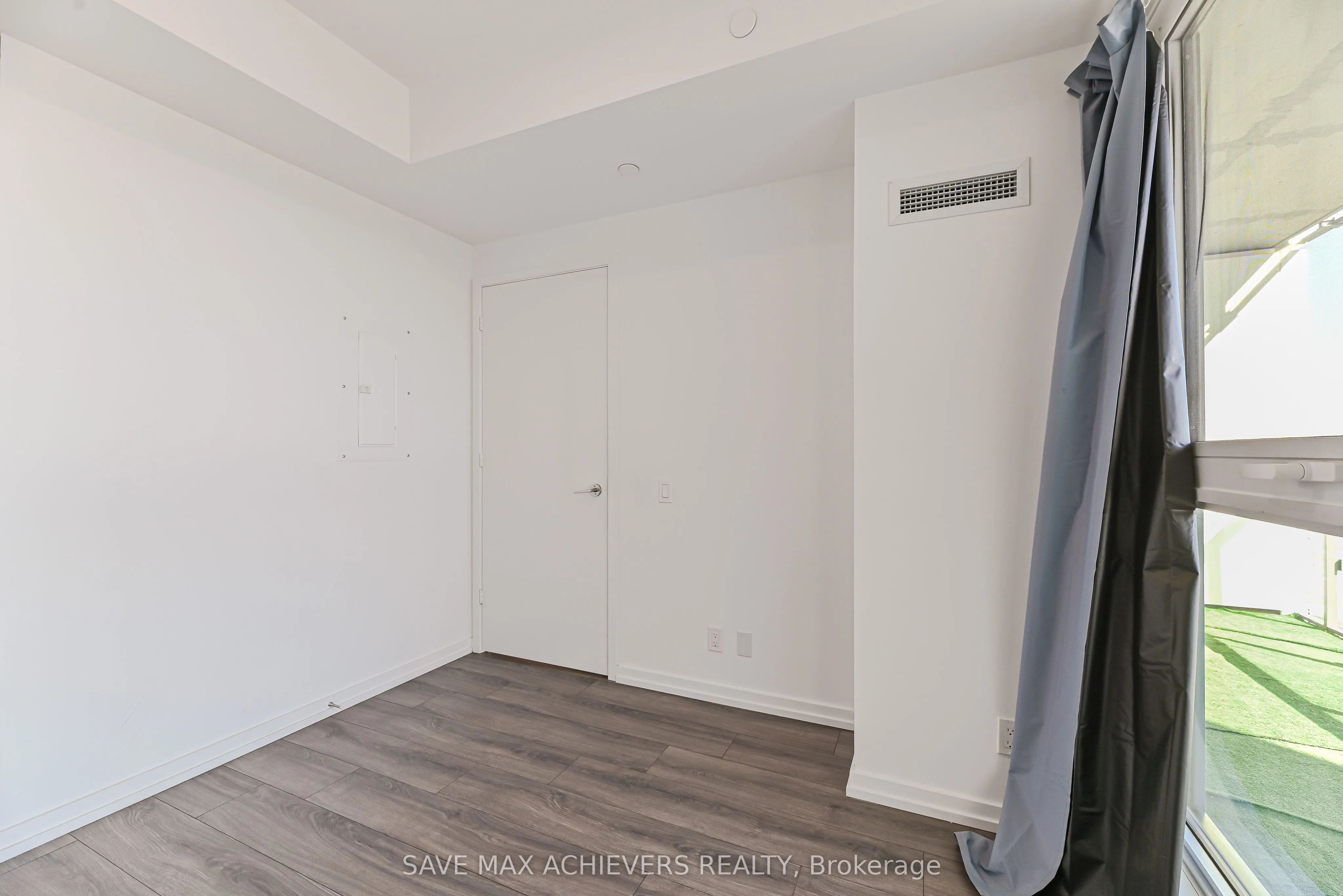 7890 Jane Street, #5201