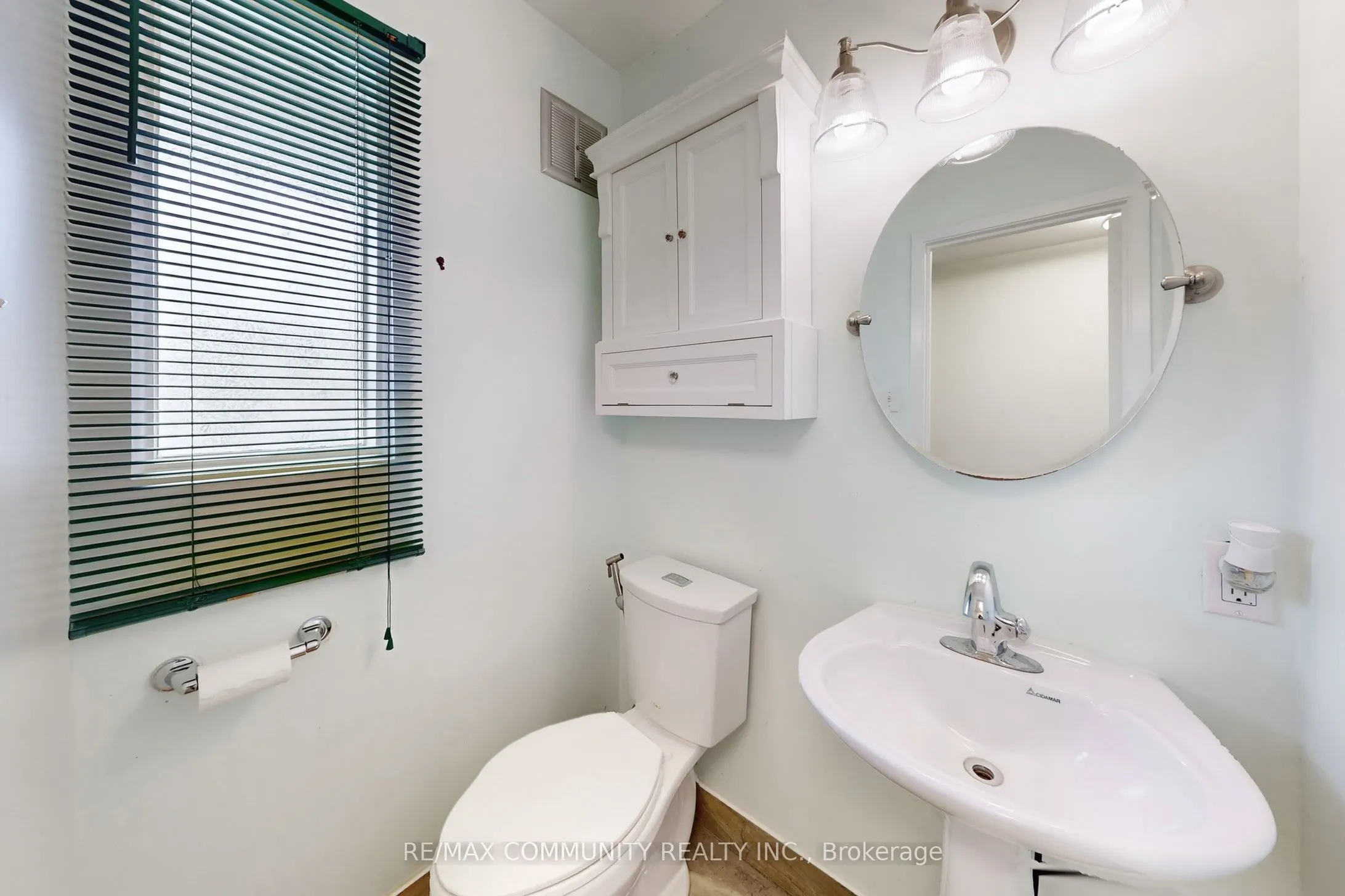 18 Knightsbridge Way, #9