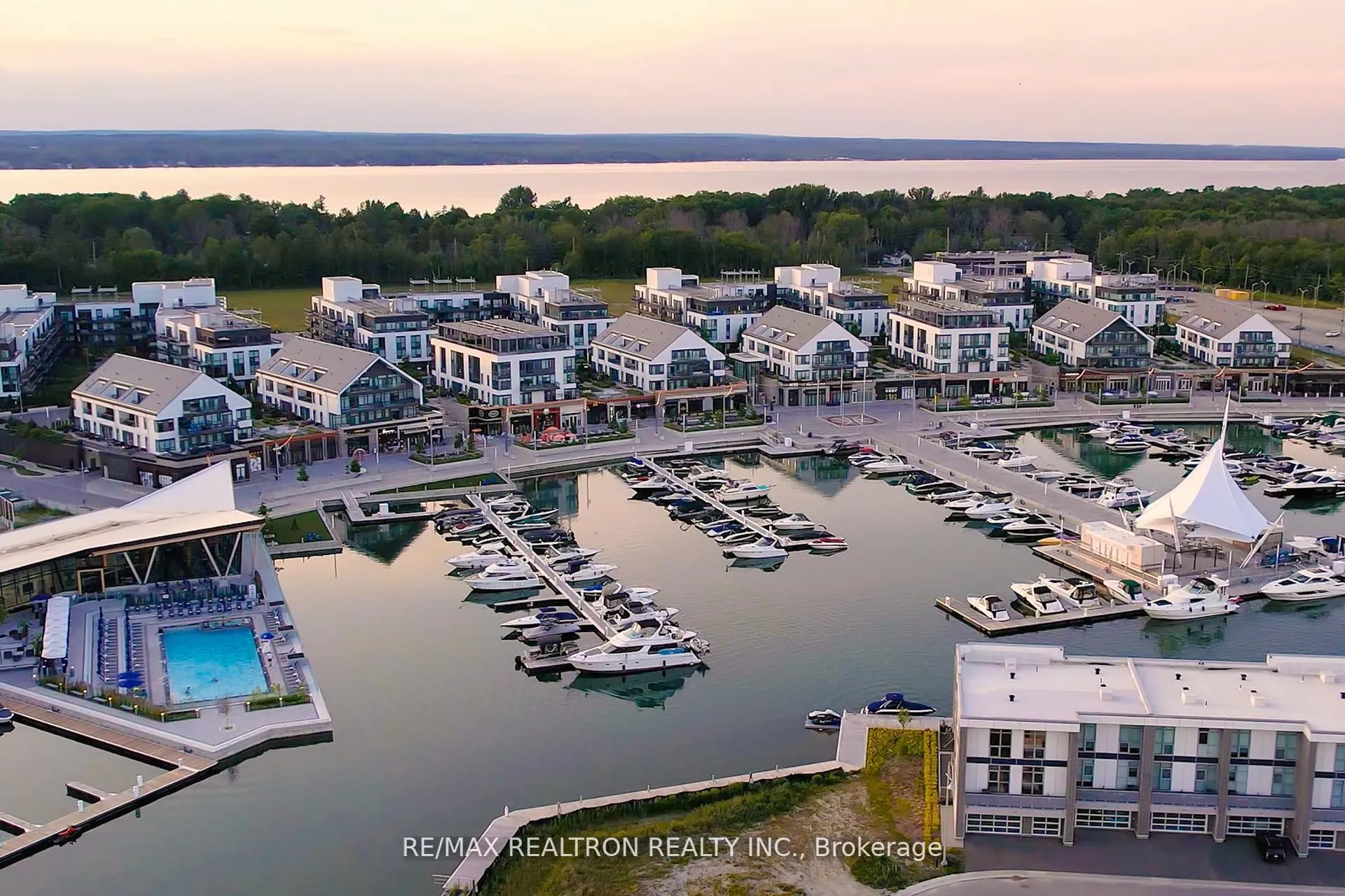 301 Sea Ray Avenue, #C216