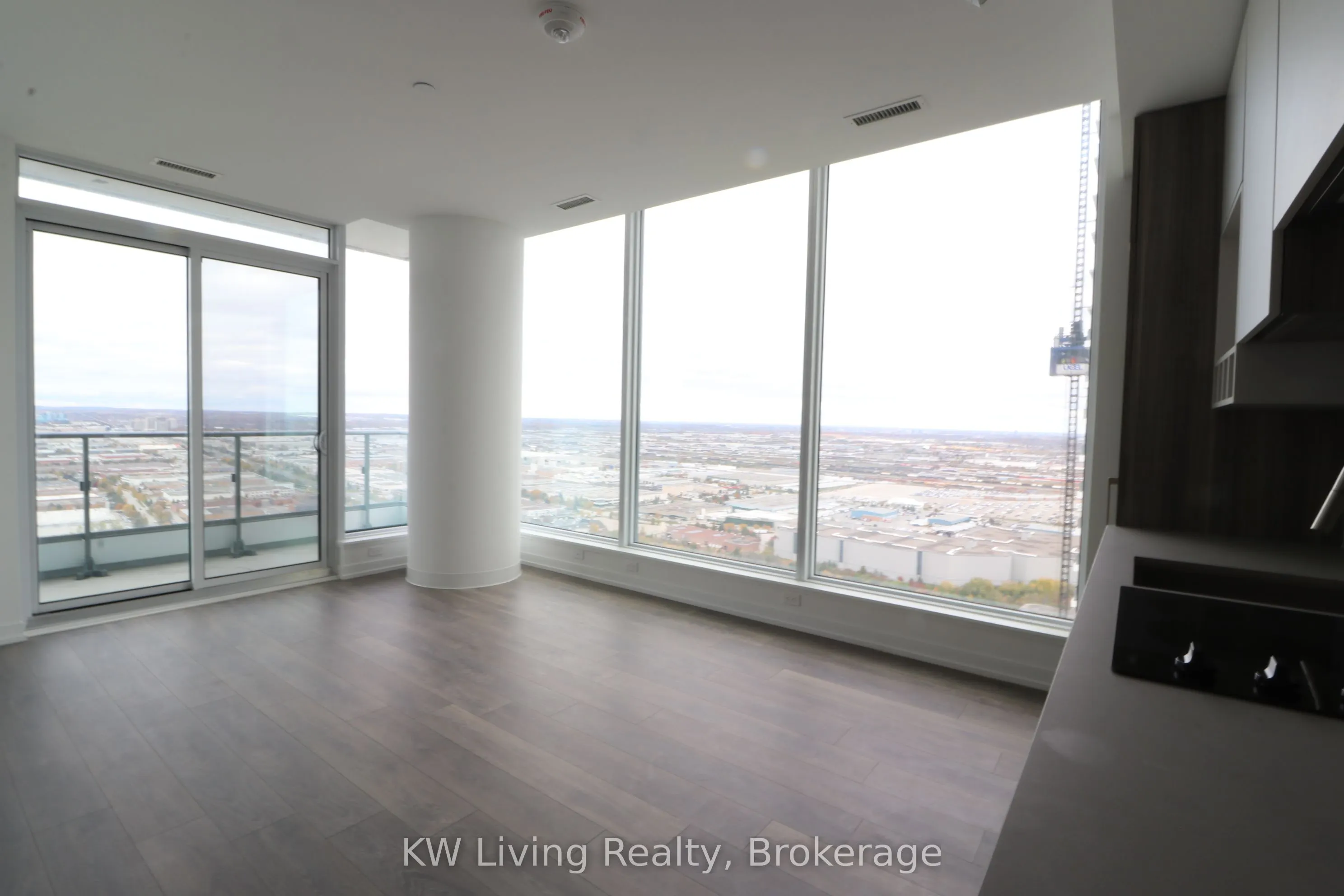 898 Portage Parkway, #4302