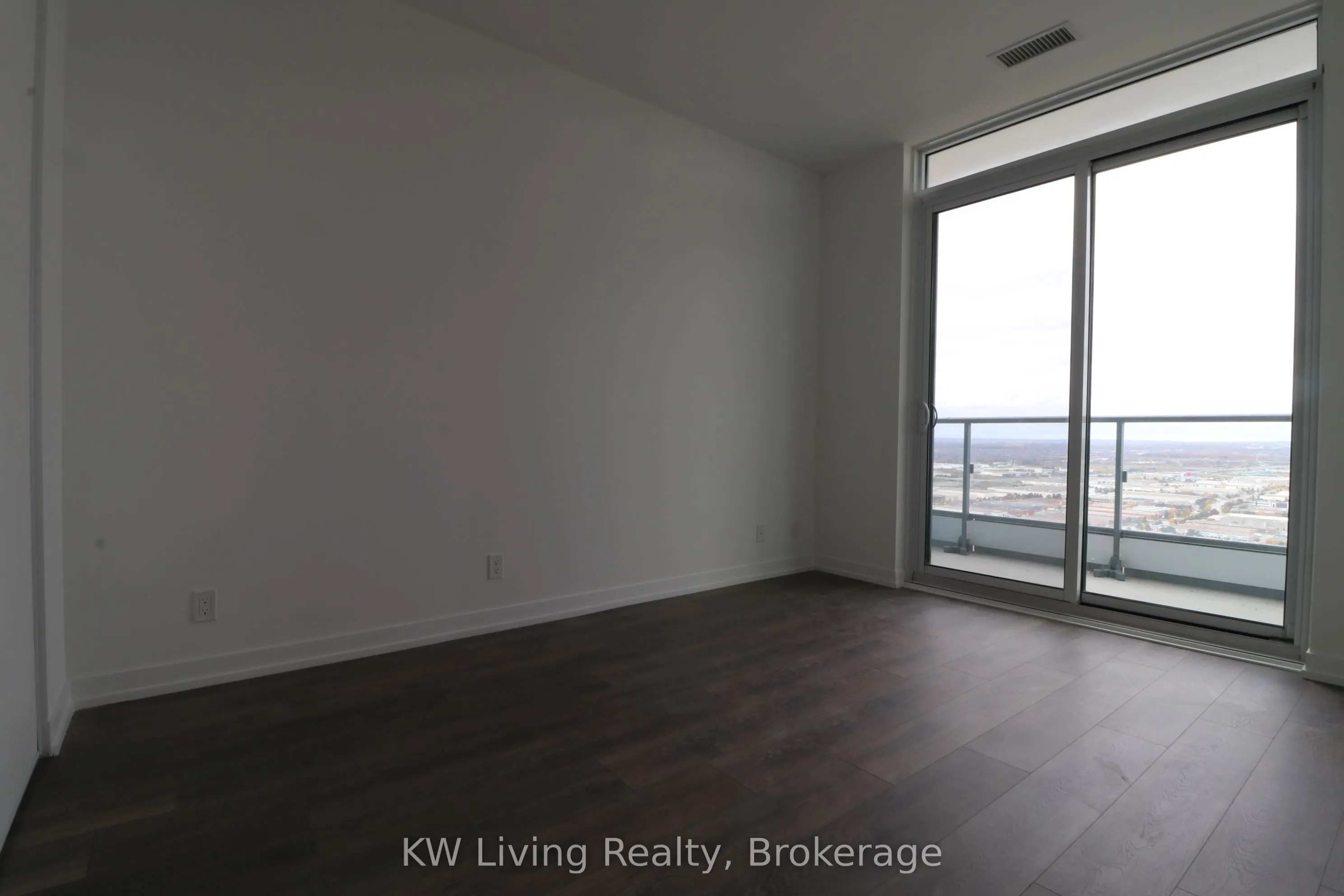 898 Portage Parkway, #4302