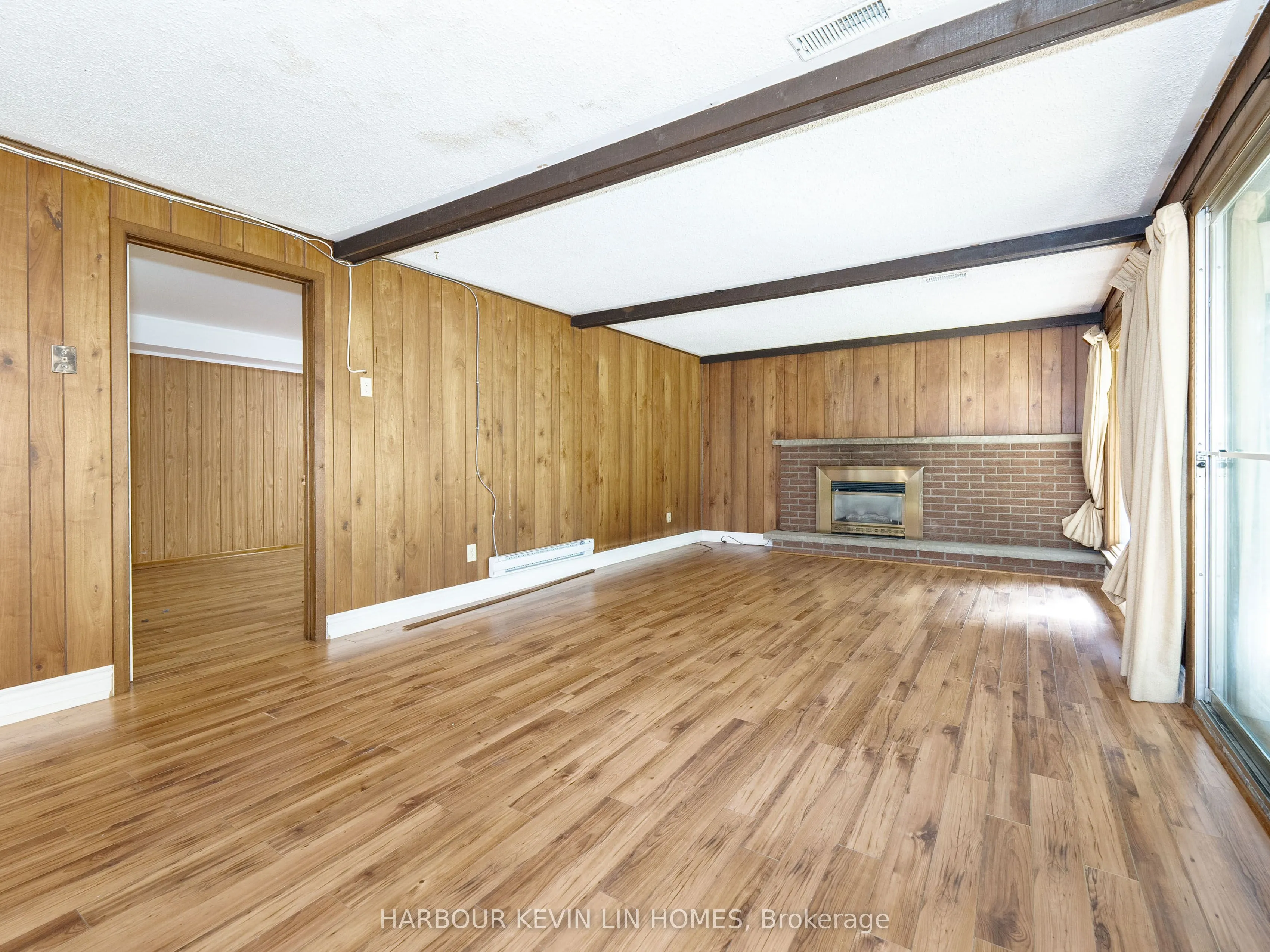 213 Murray Drive