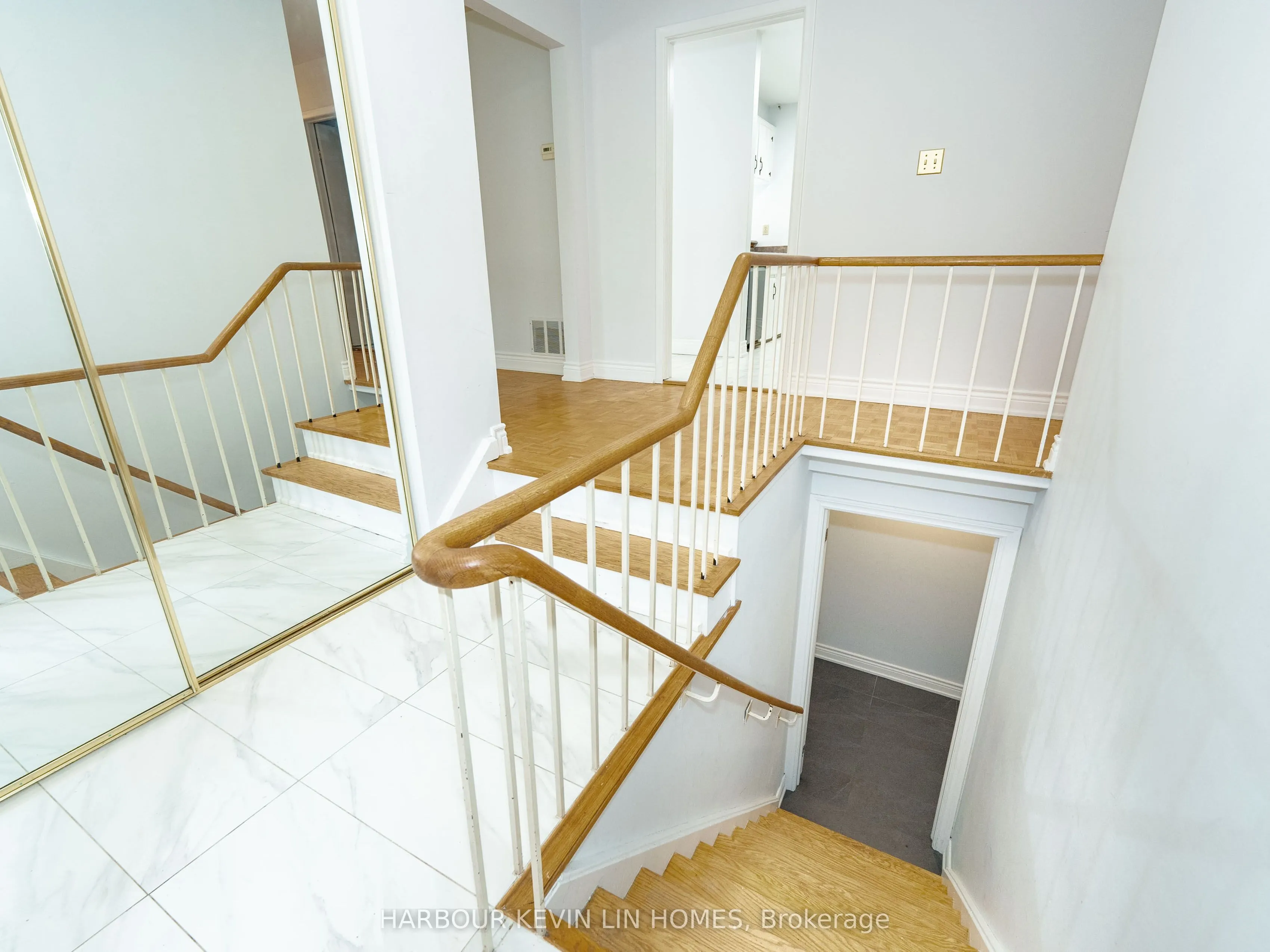 213 Murray Drive