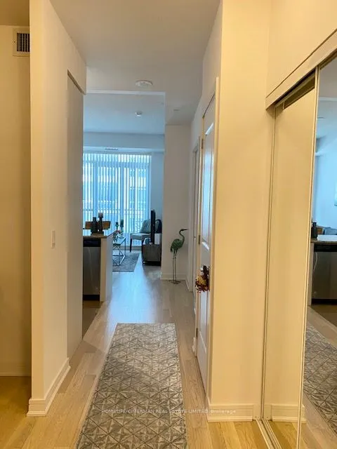 9191 Yonge Street, #810