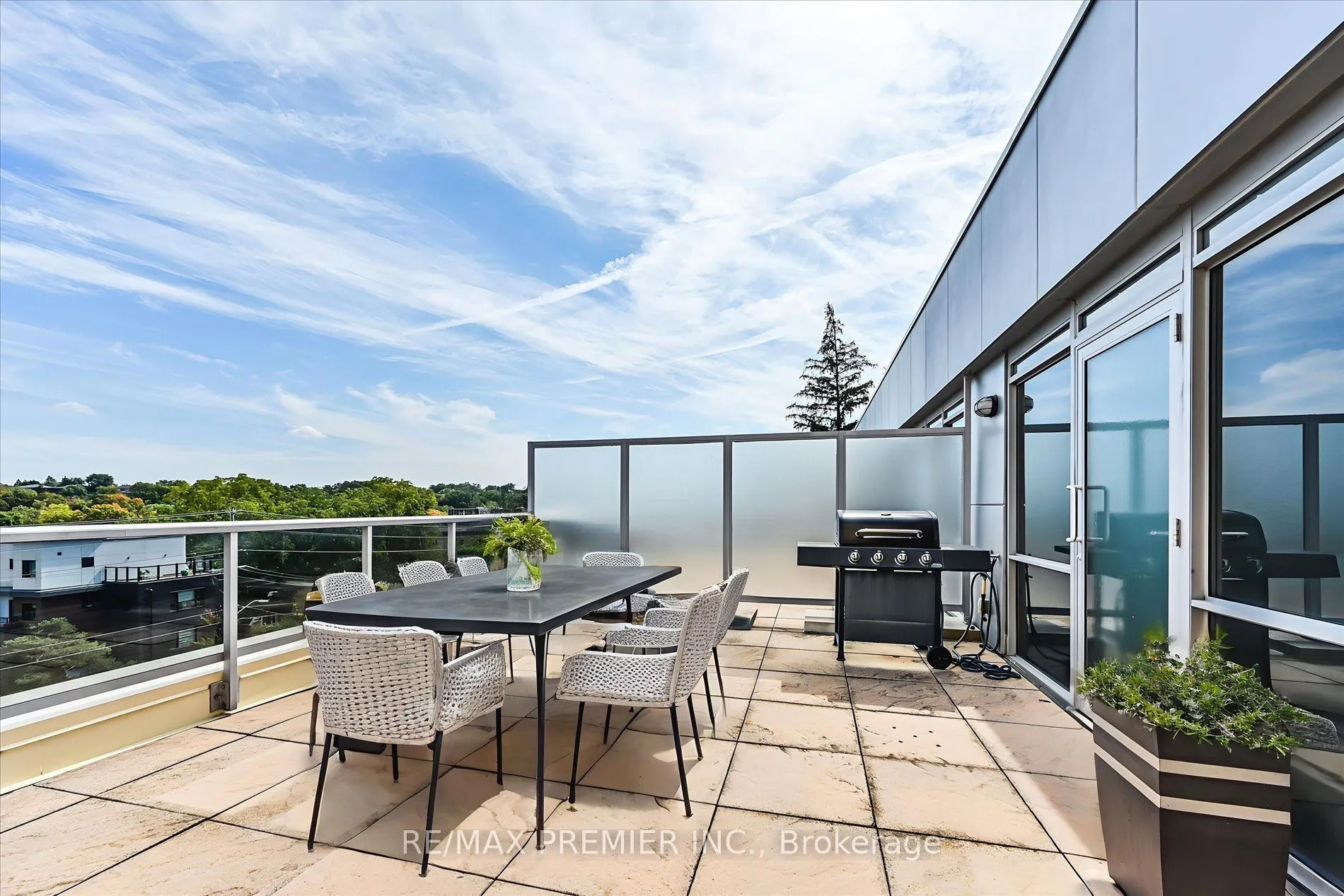8302 Islington Avenue, #517