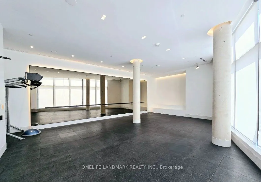 38 Water Walk Drive, #PH05