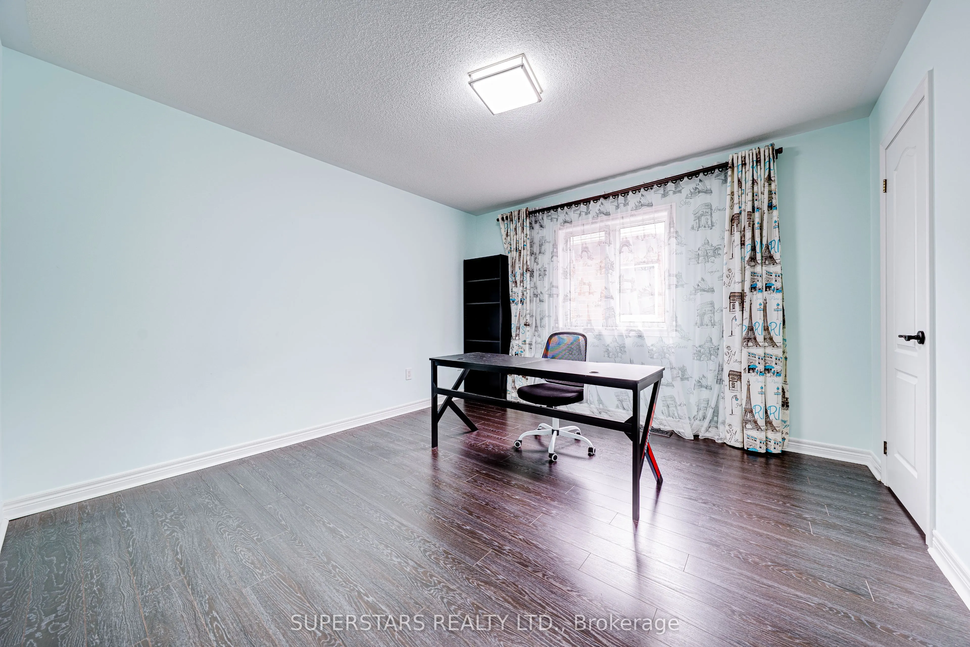 106 White Beach Crescent