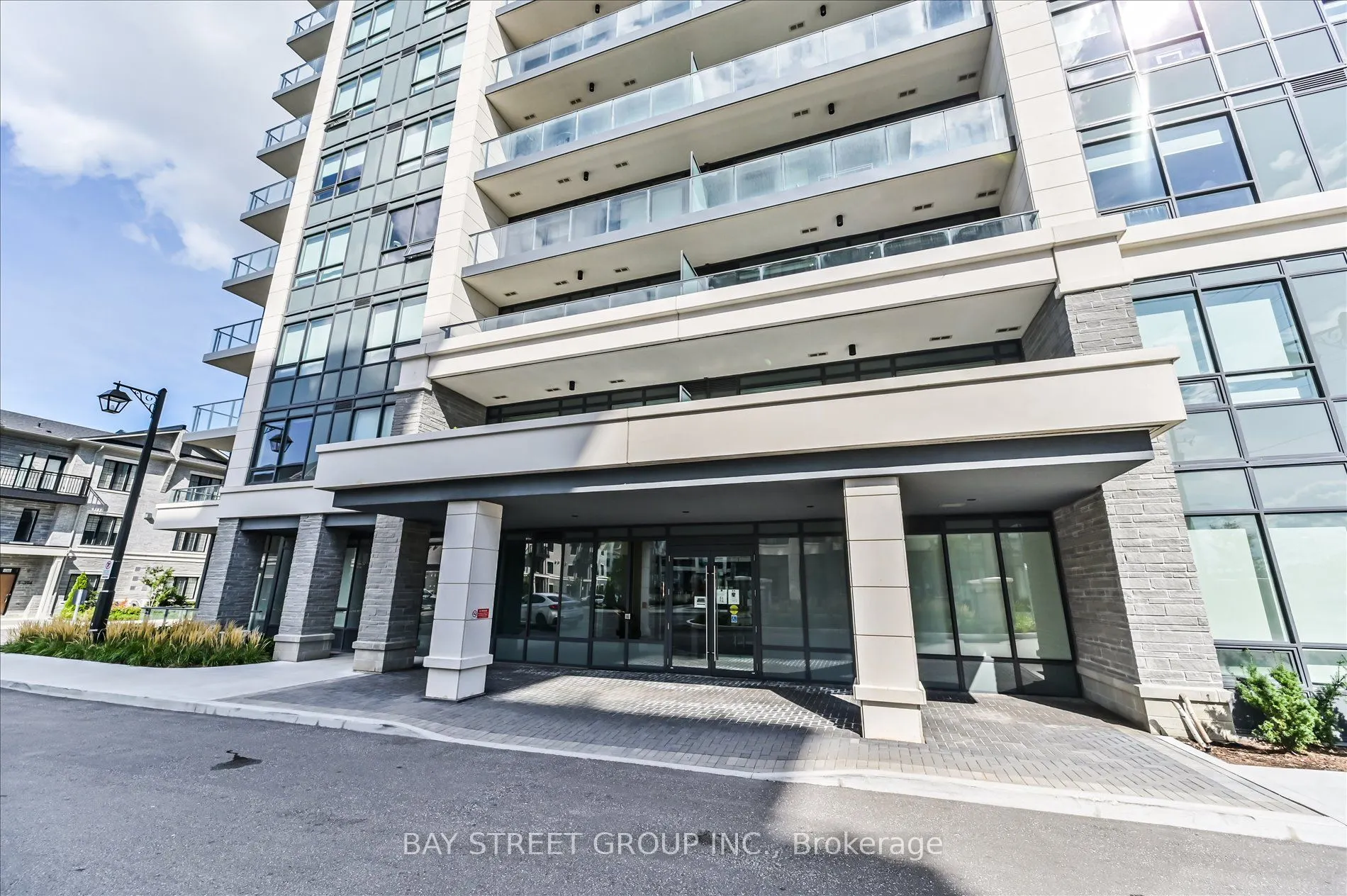 398 Highway 7 Road E, #Ph06