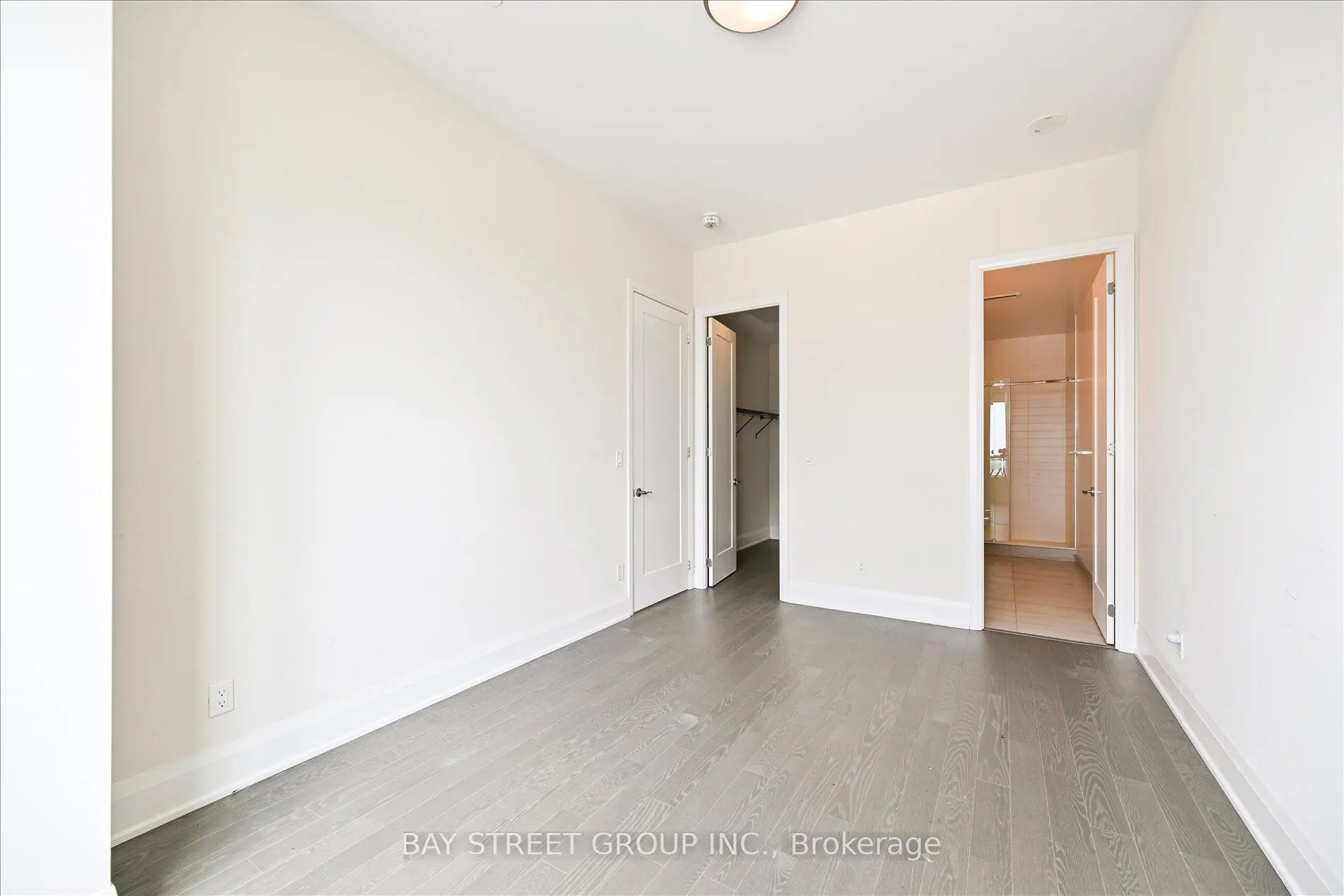 398 Highway 7 Road E, #Ph06