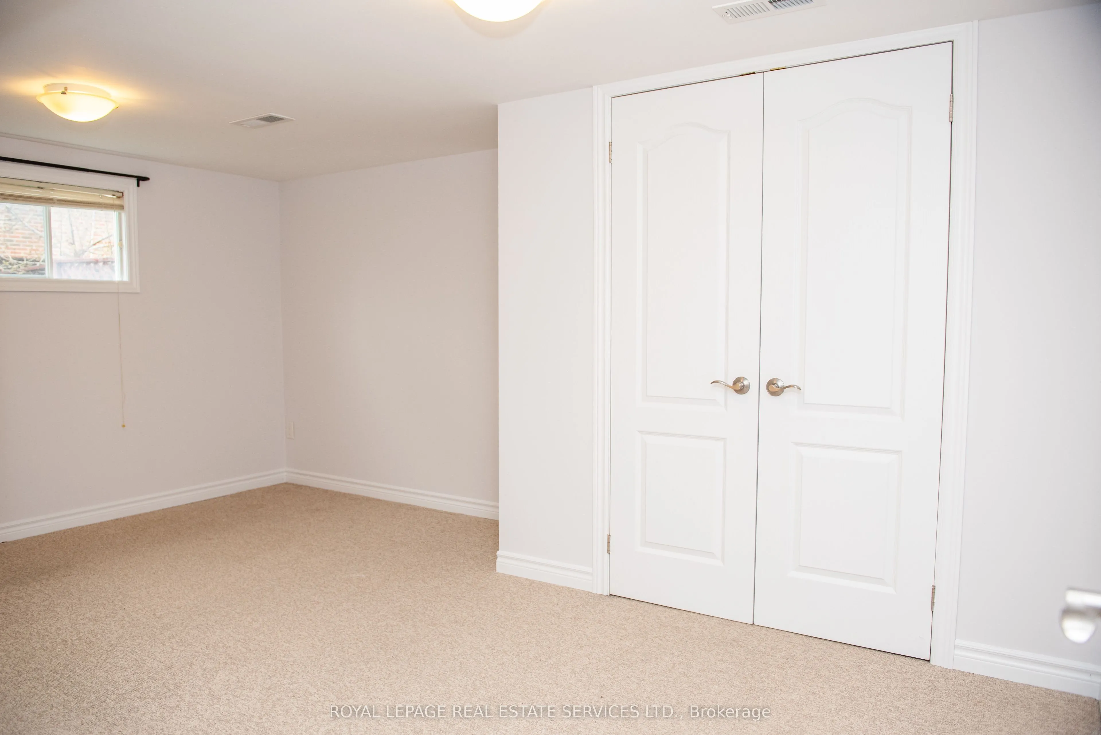 5 Maple Court, #Lower Level