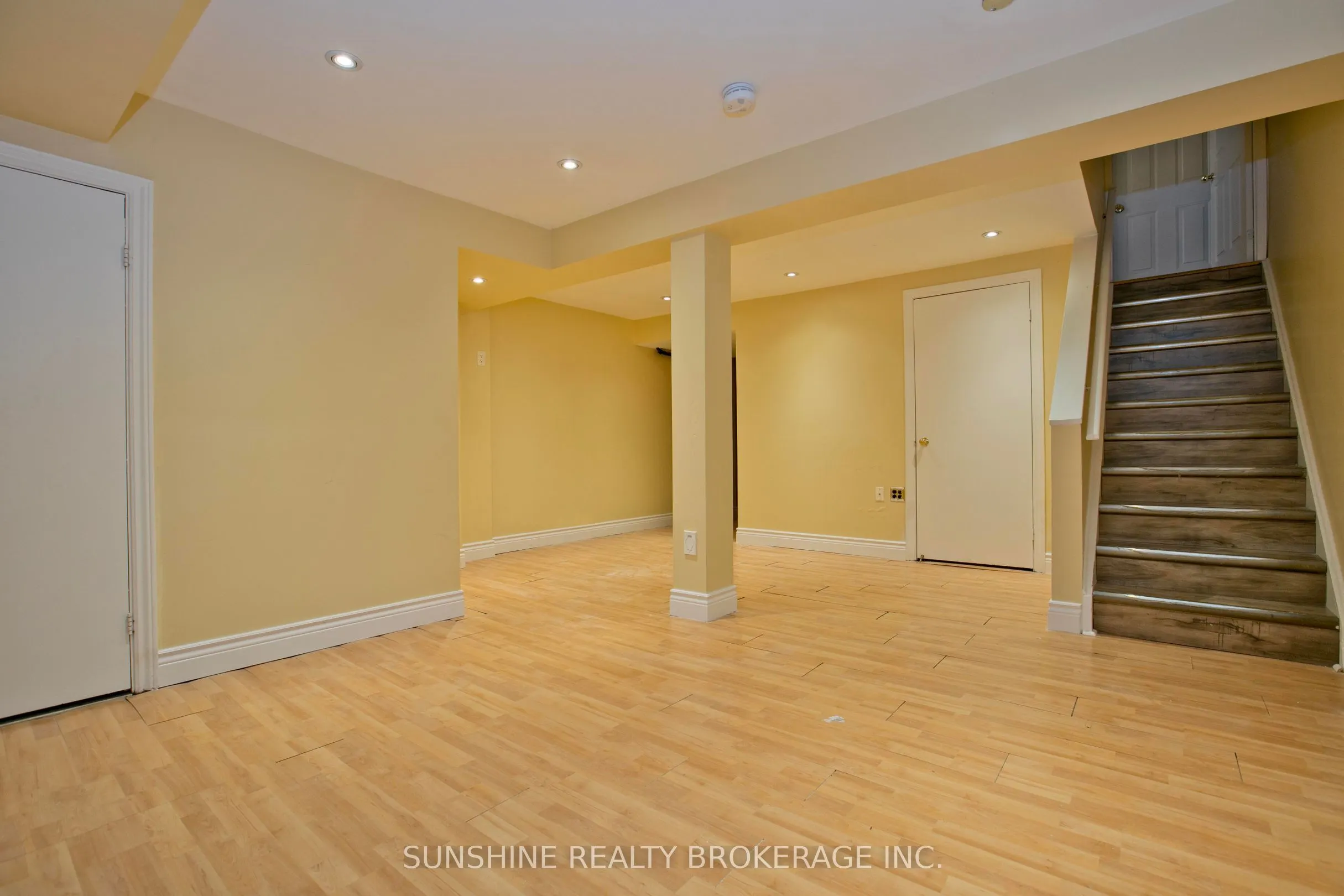 3 Camino Drive