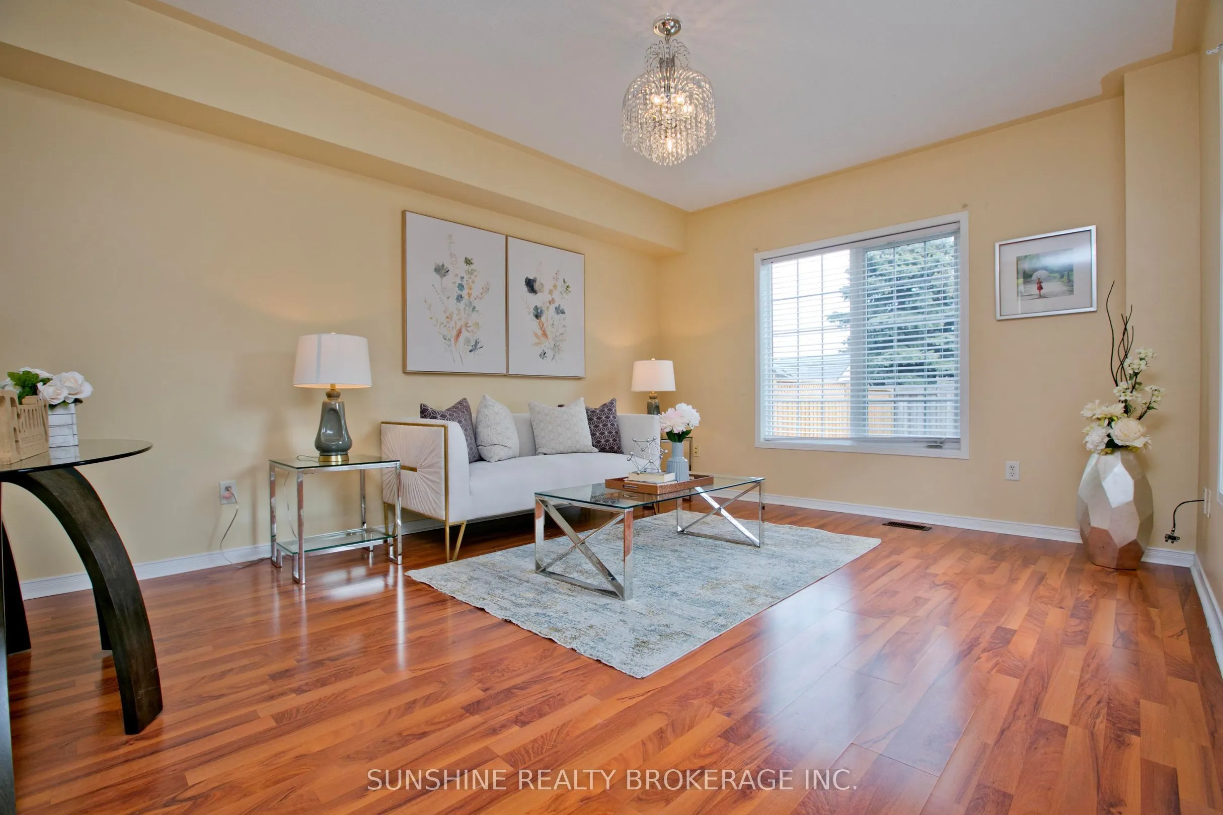 3 Camino Drive