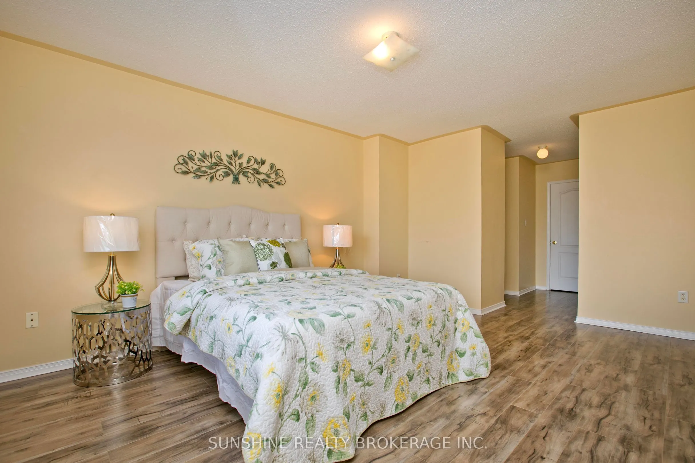 3 Camino Drive