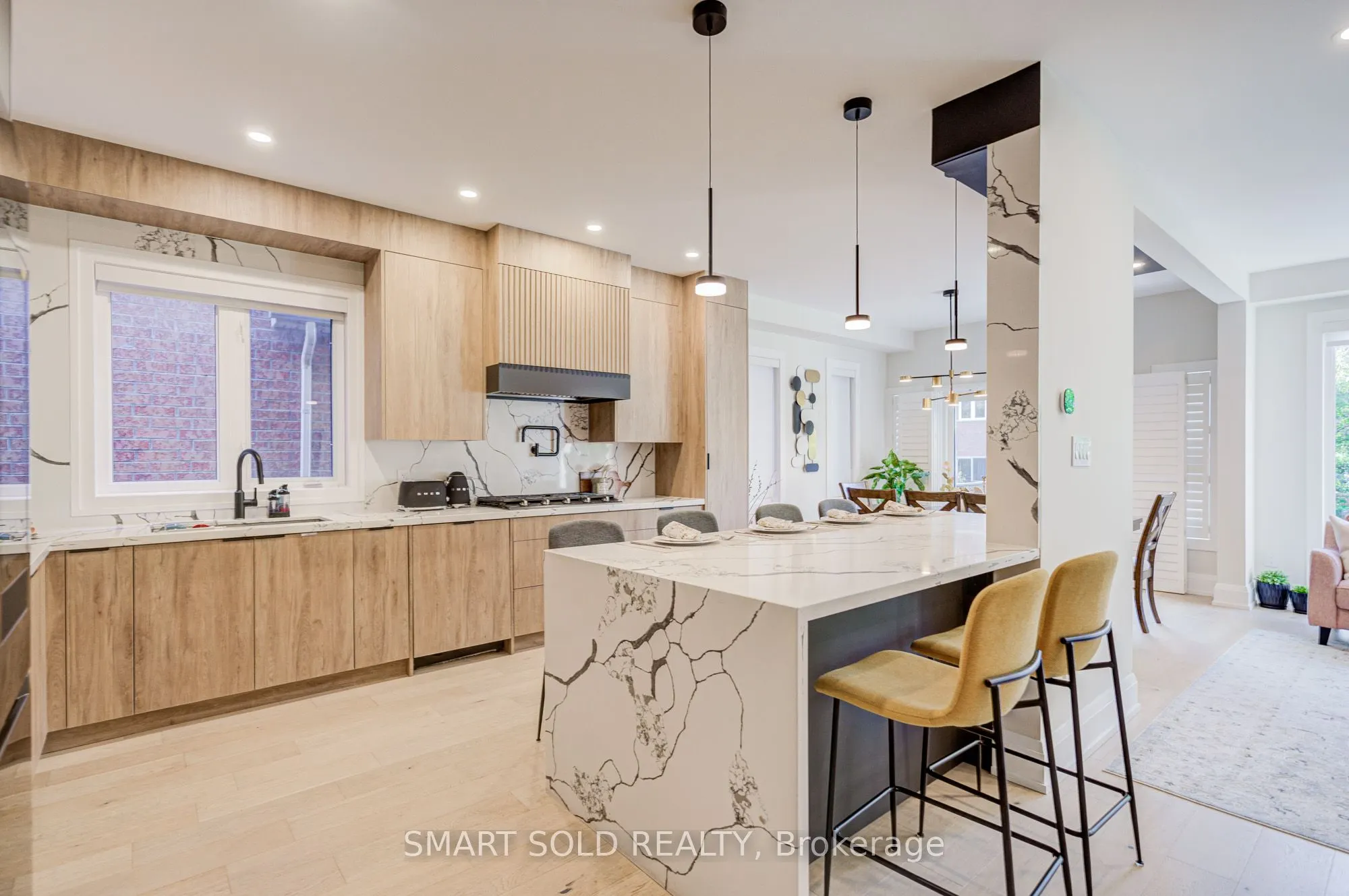 35 Bentoak Crescent