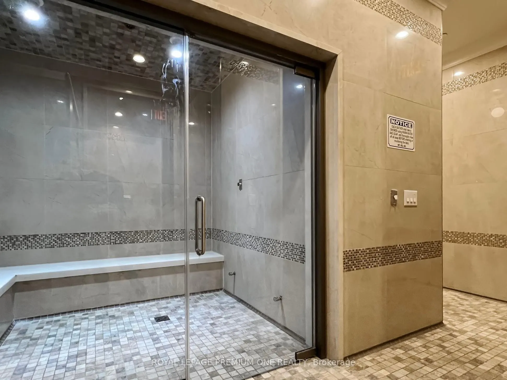 9255 Jane Street, #1202