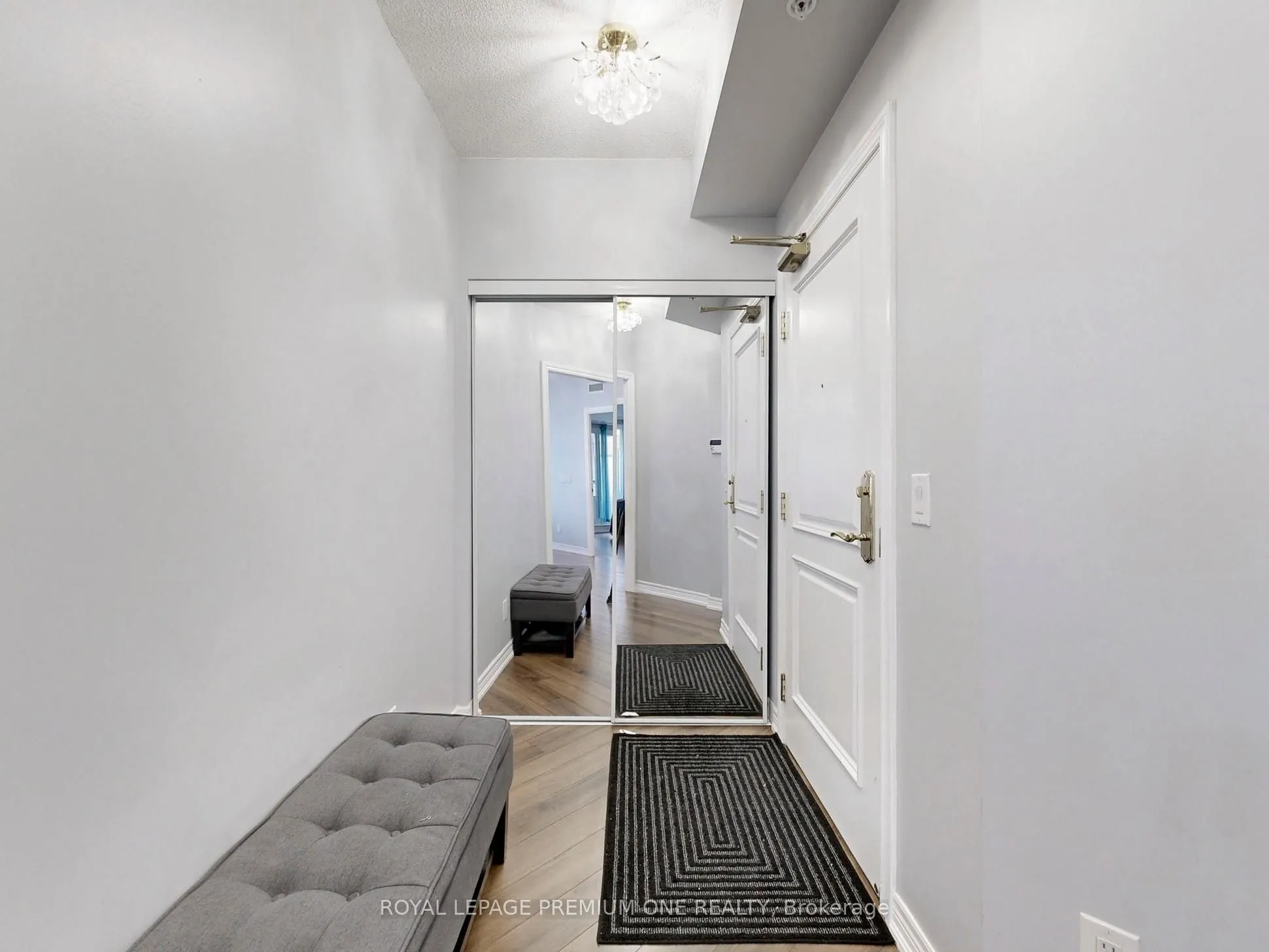 9255 Jane Street, #1202