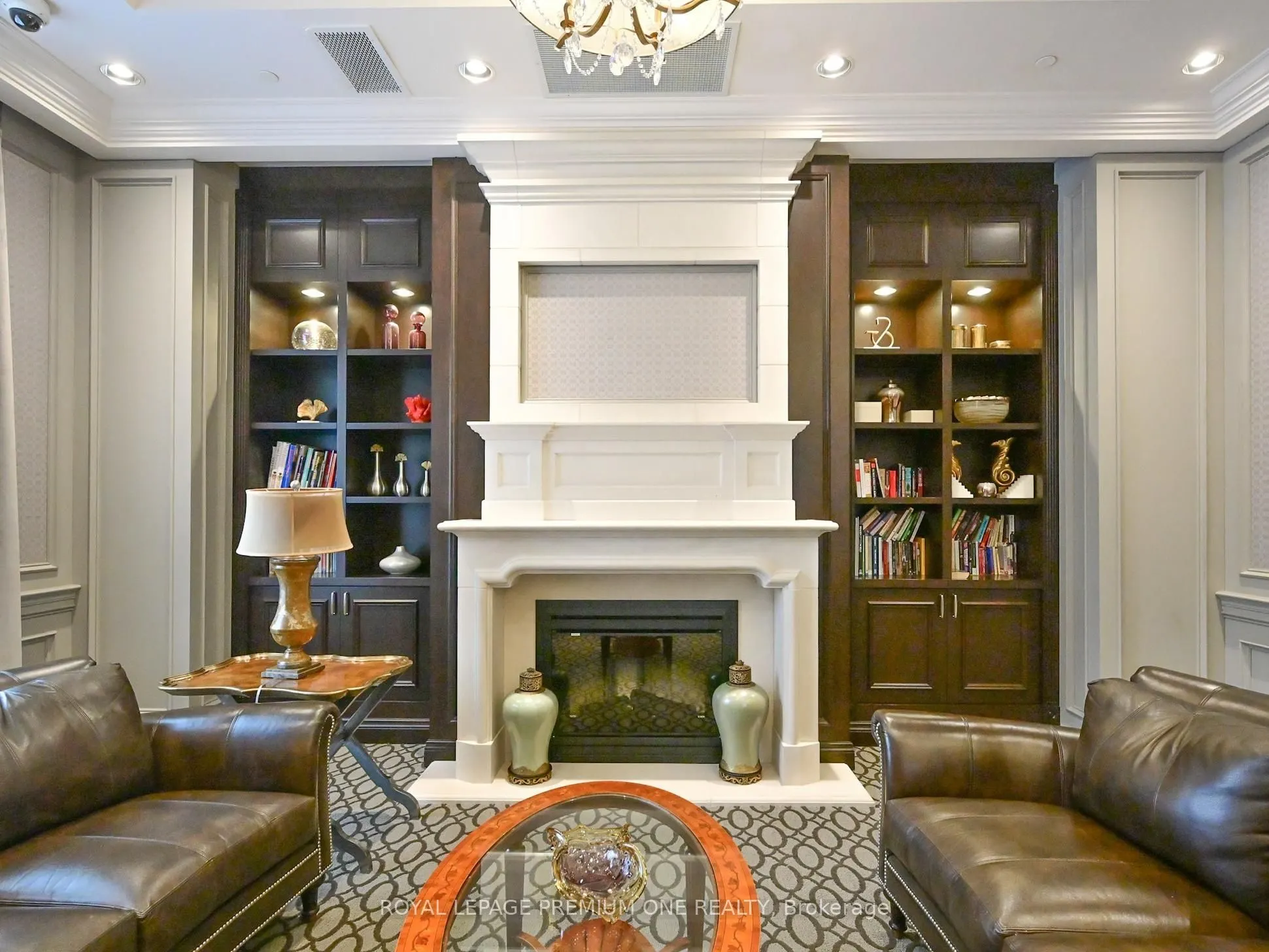 9255 Jane Street, #1202