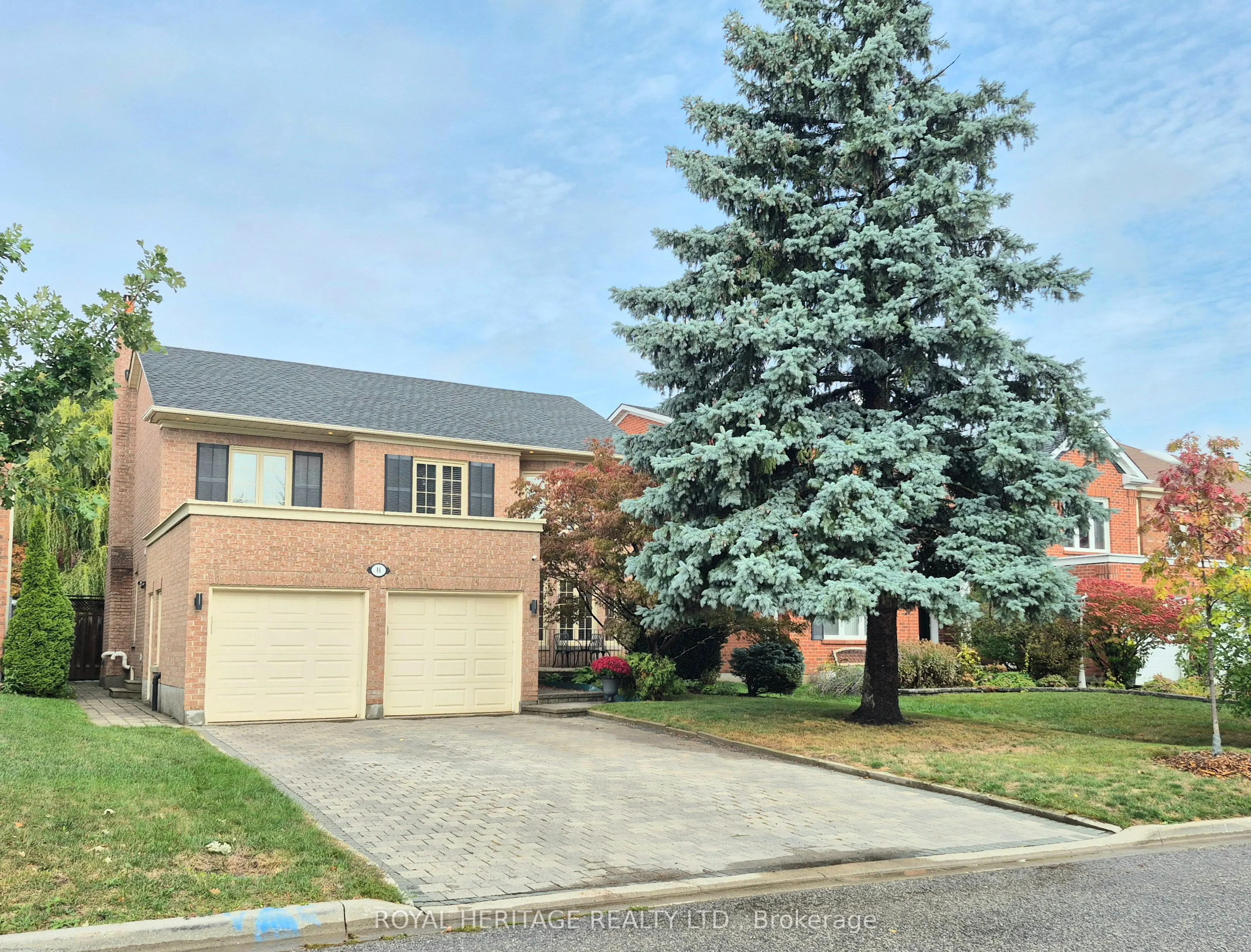 16 Cowles Court