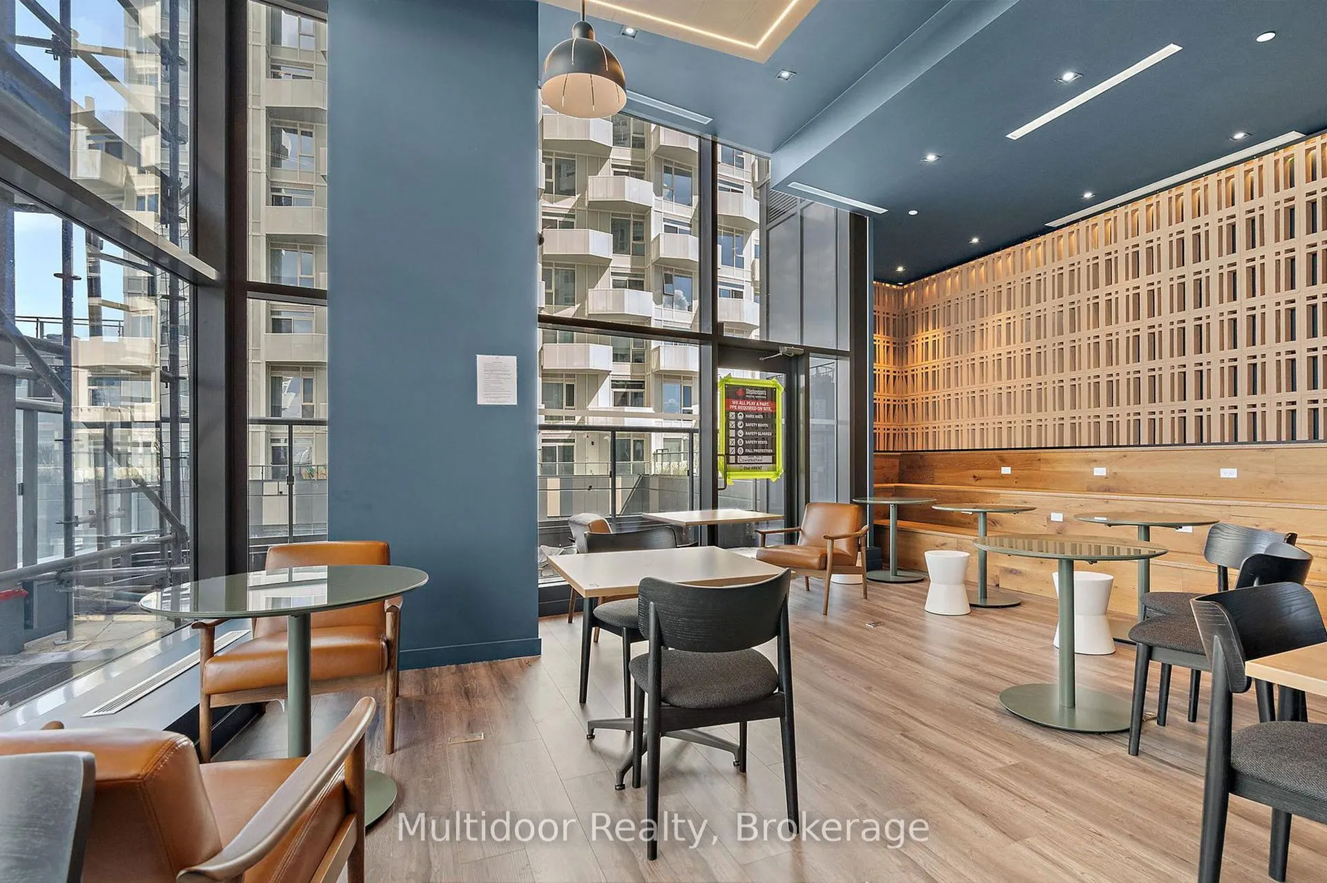 10 Abeja Street, #2417