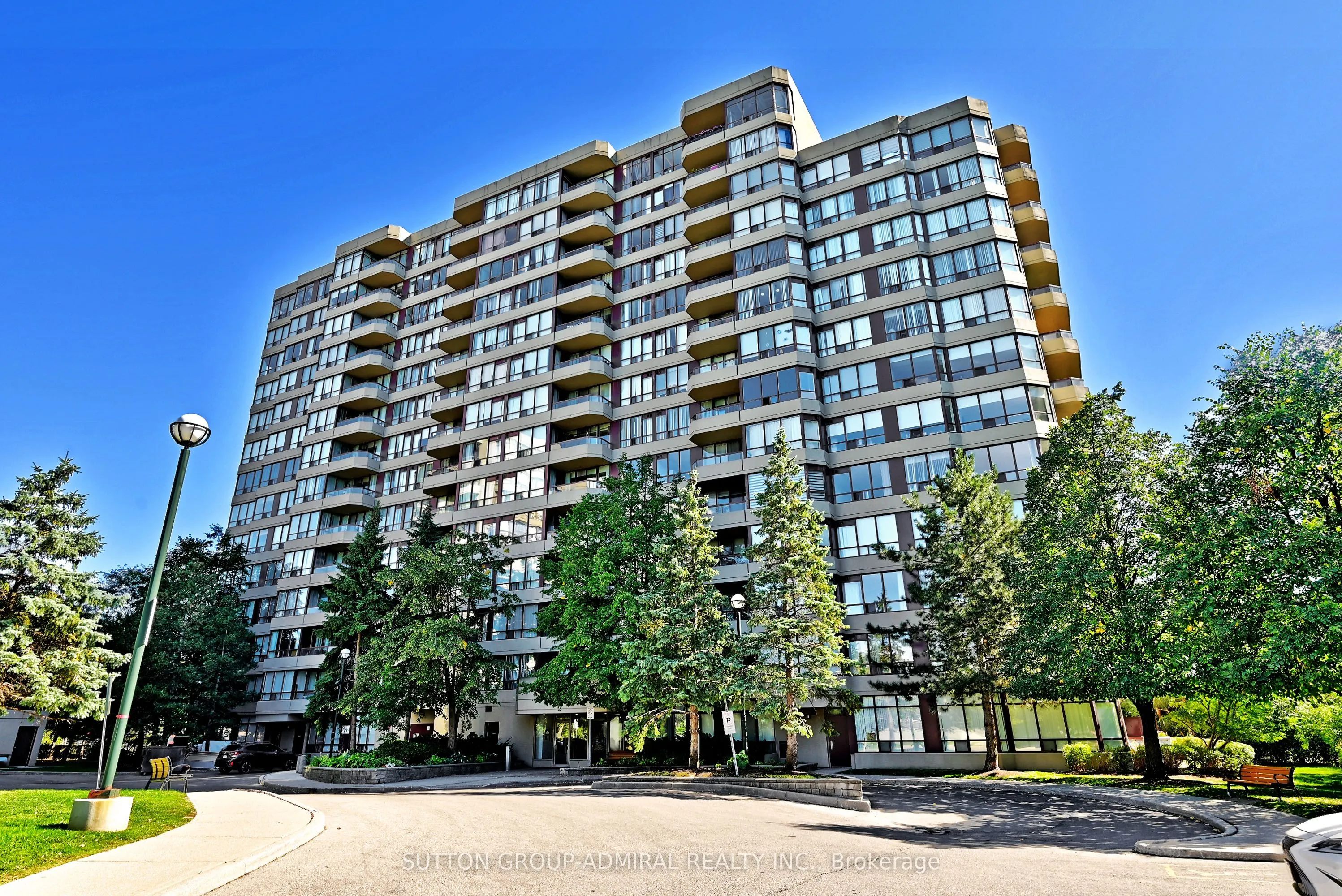 91 Townsgate Drive, #203