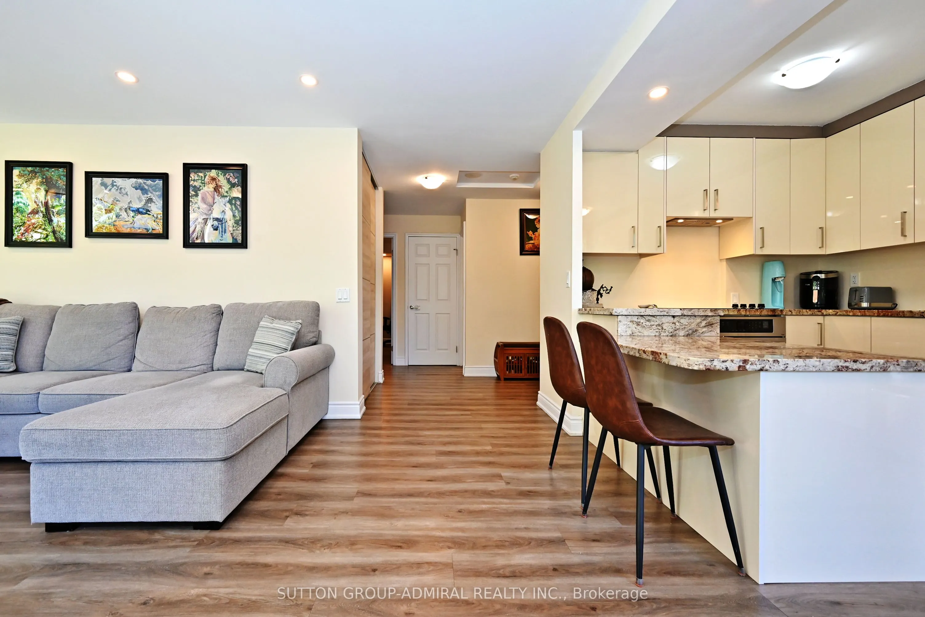 91 Townsgate Drive, #203