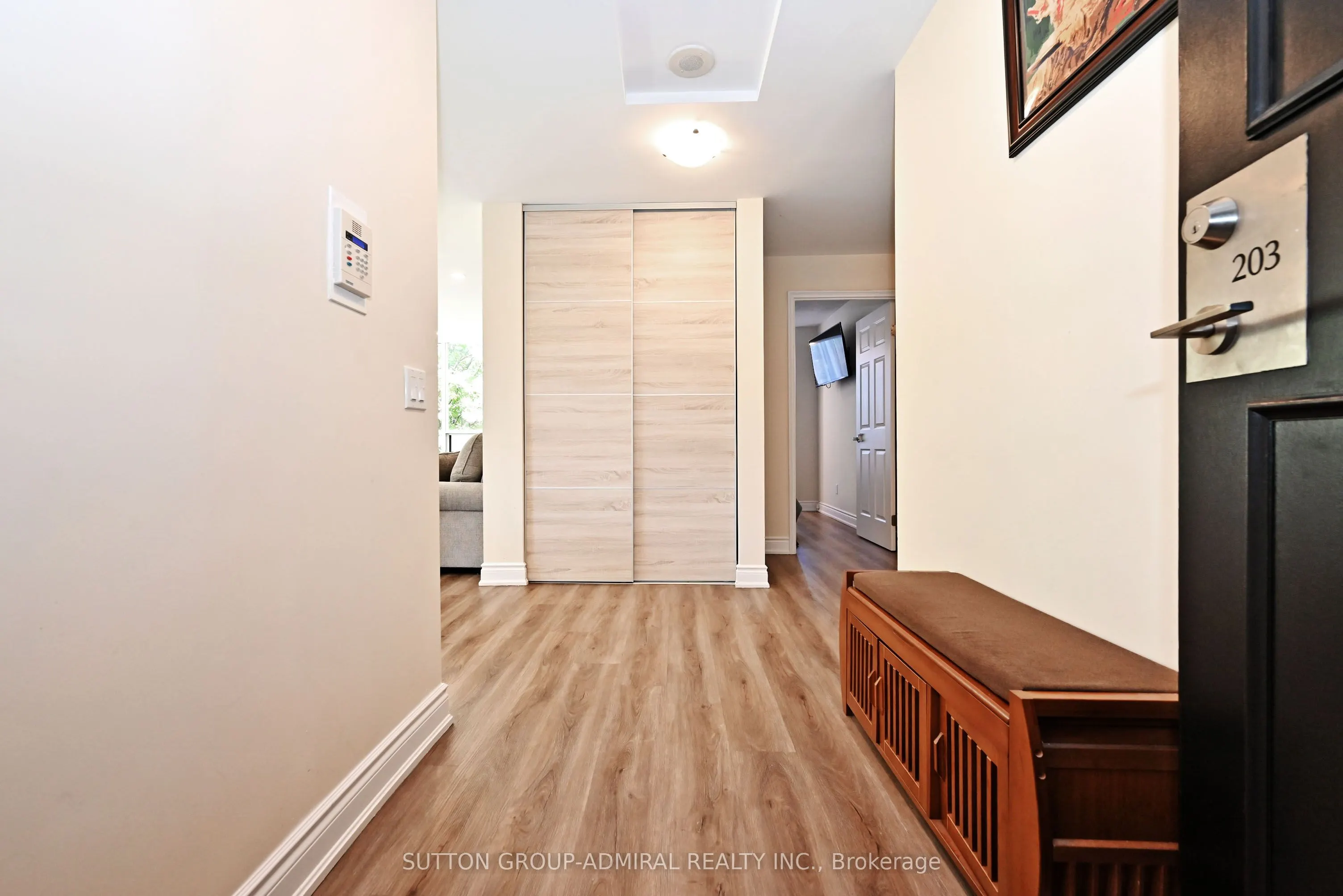 91 Townsgate Drive, #203