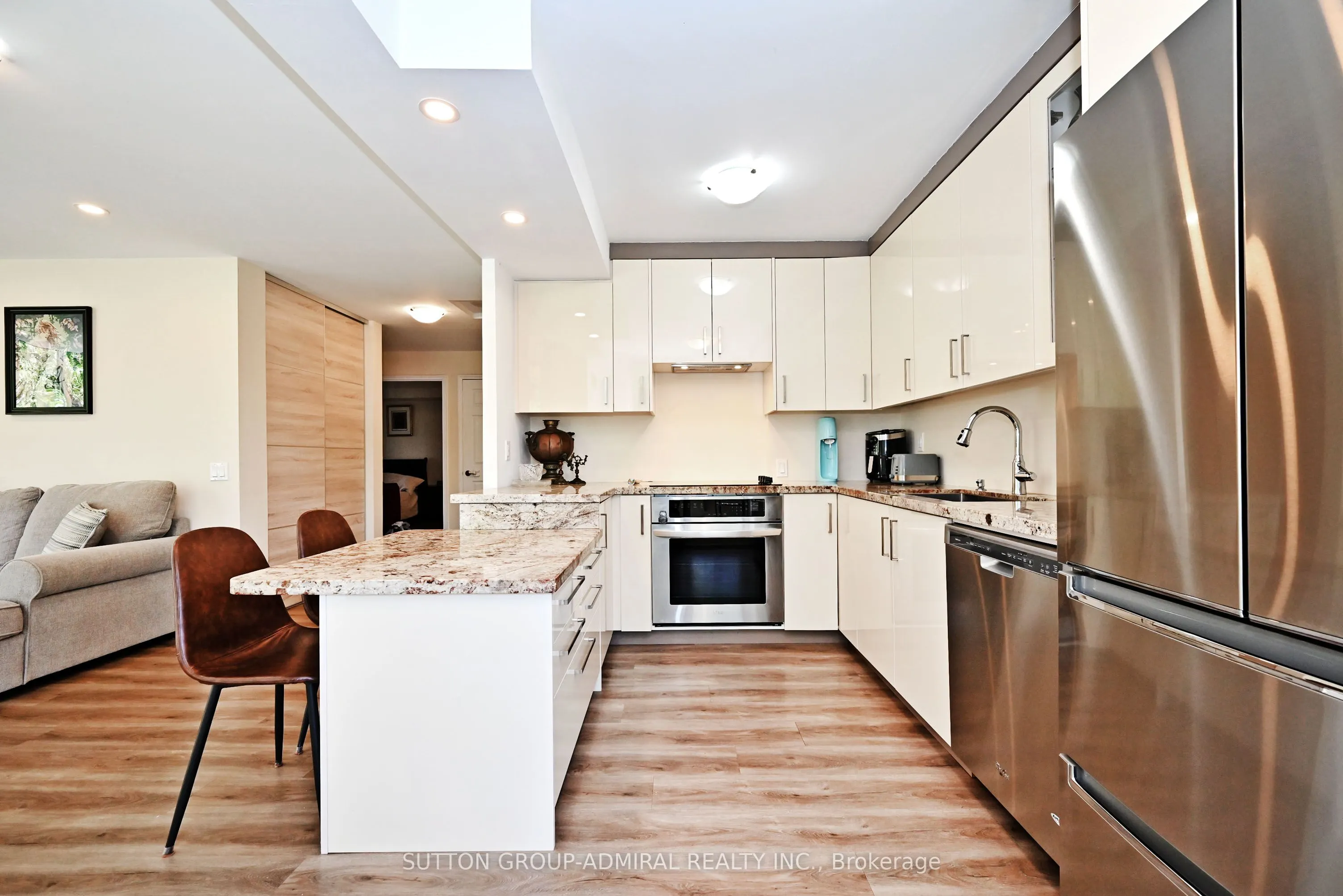 91 Townsgate Drive, #203