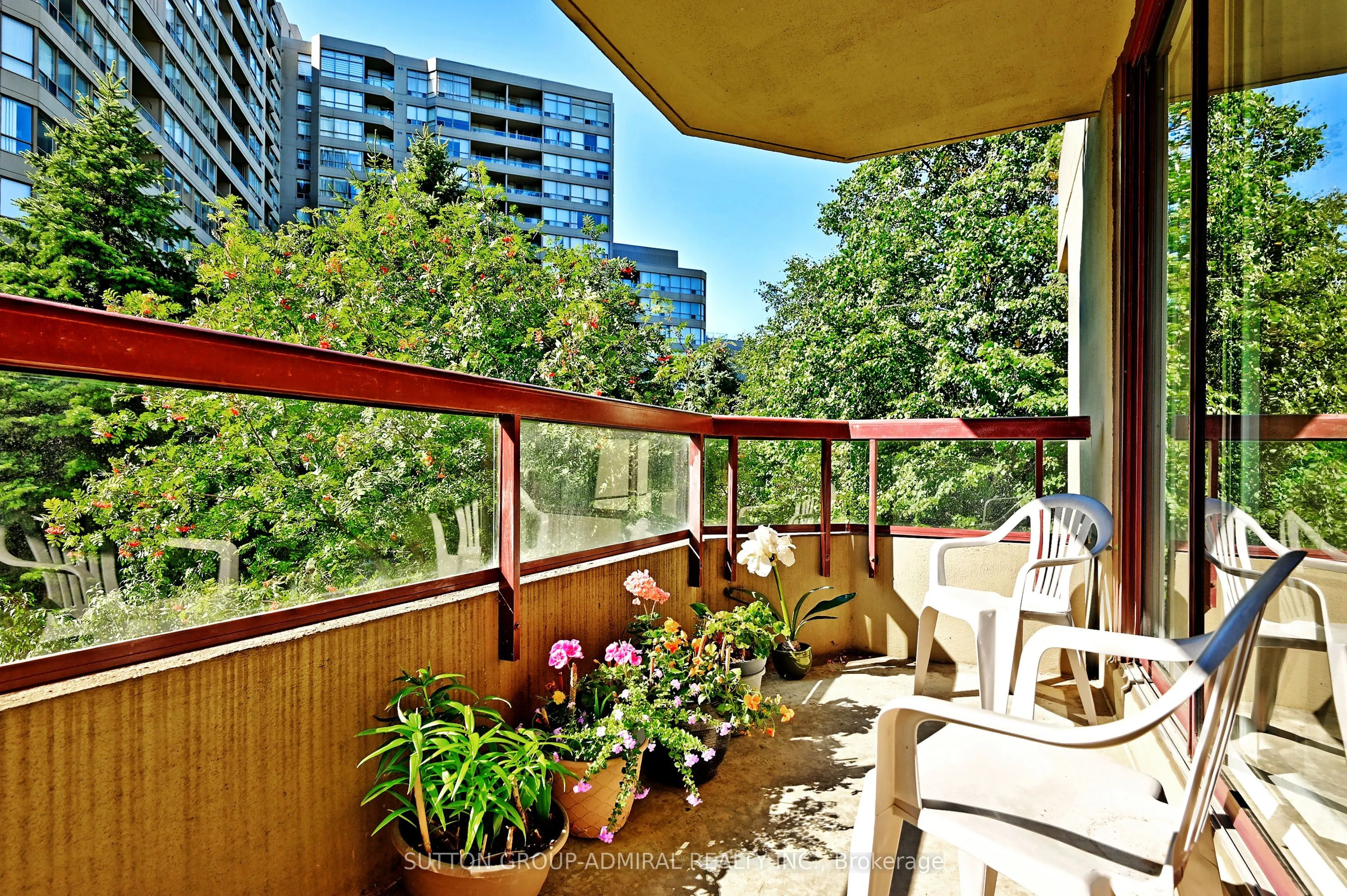 91 Townsgate Drive, #203