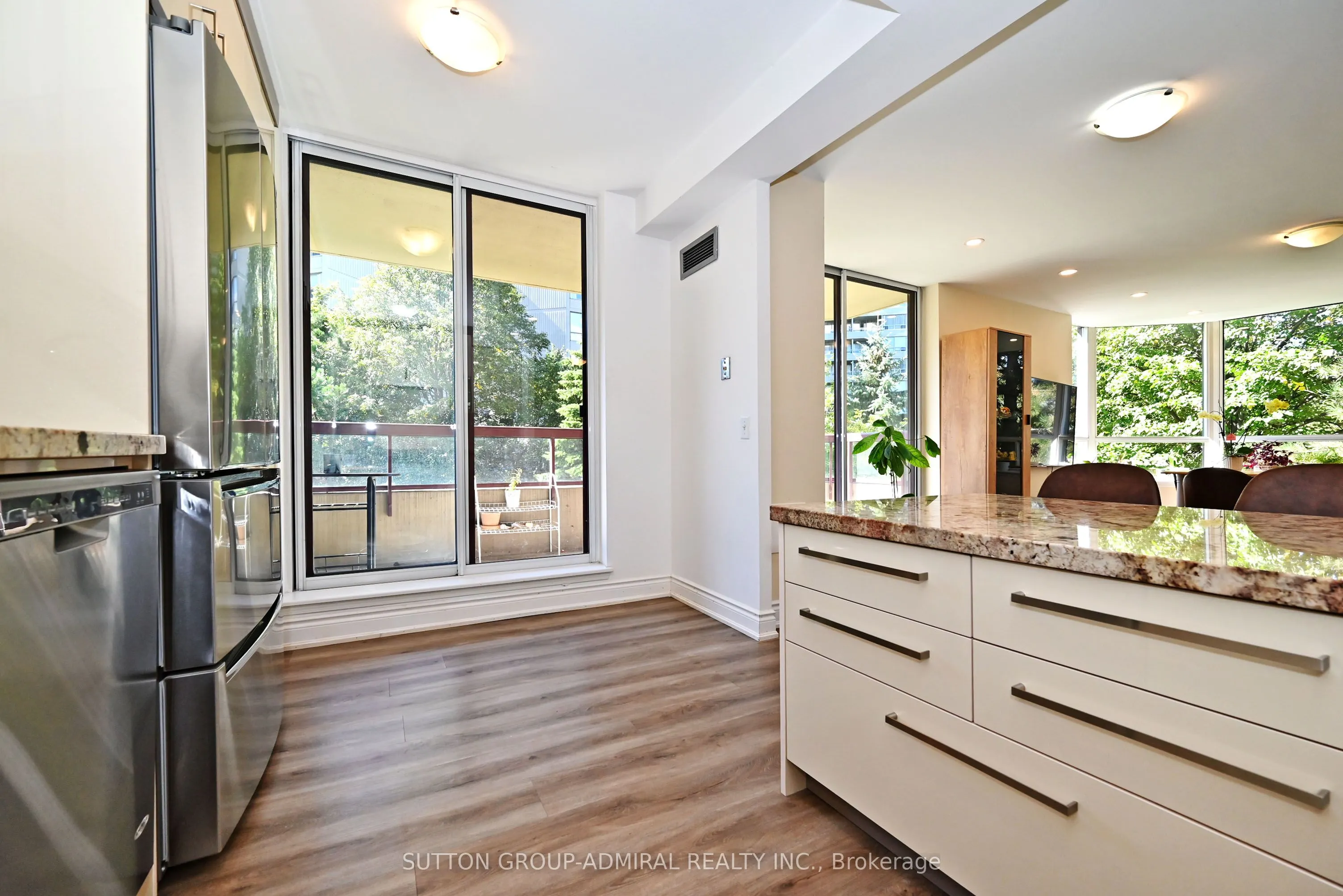 91 Townsgate Drive, #203
