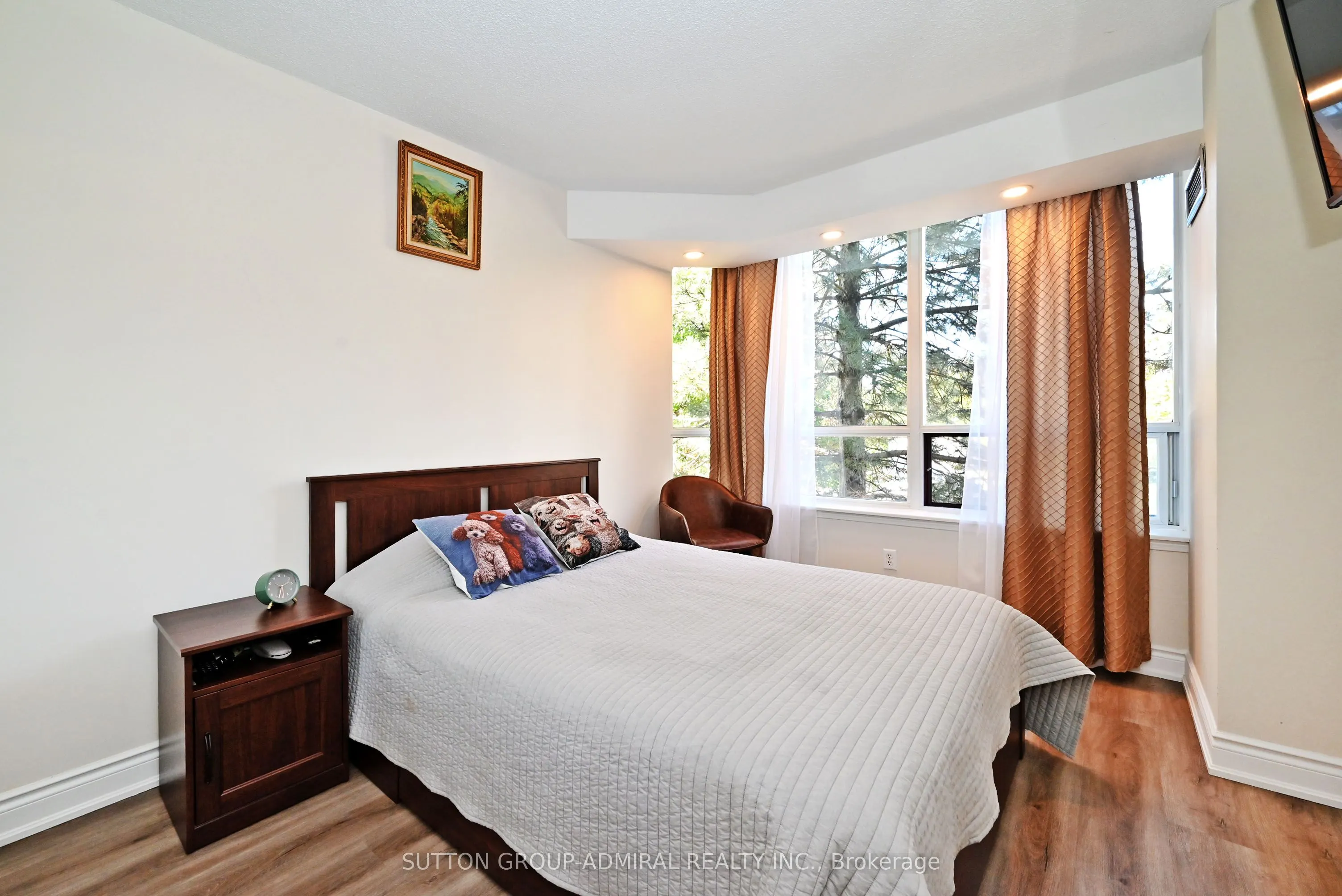 91 Townsgate Drive, #203