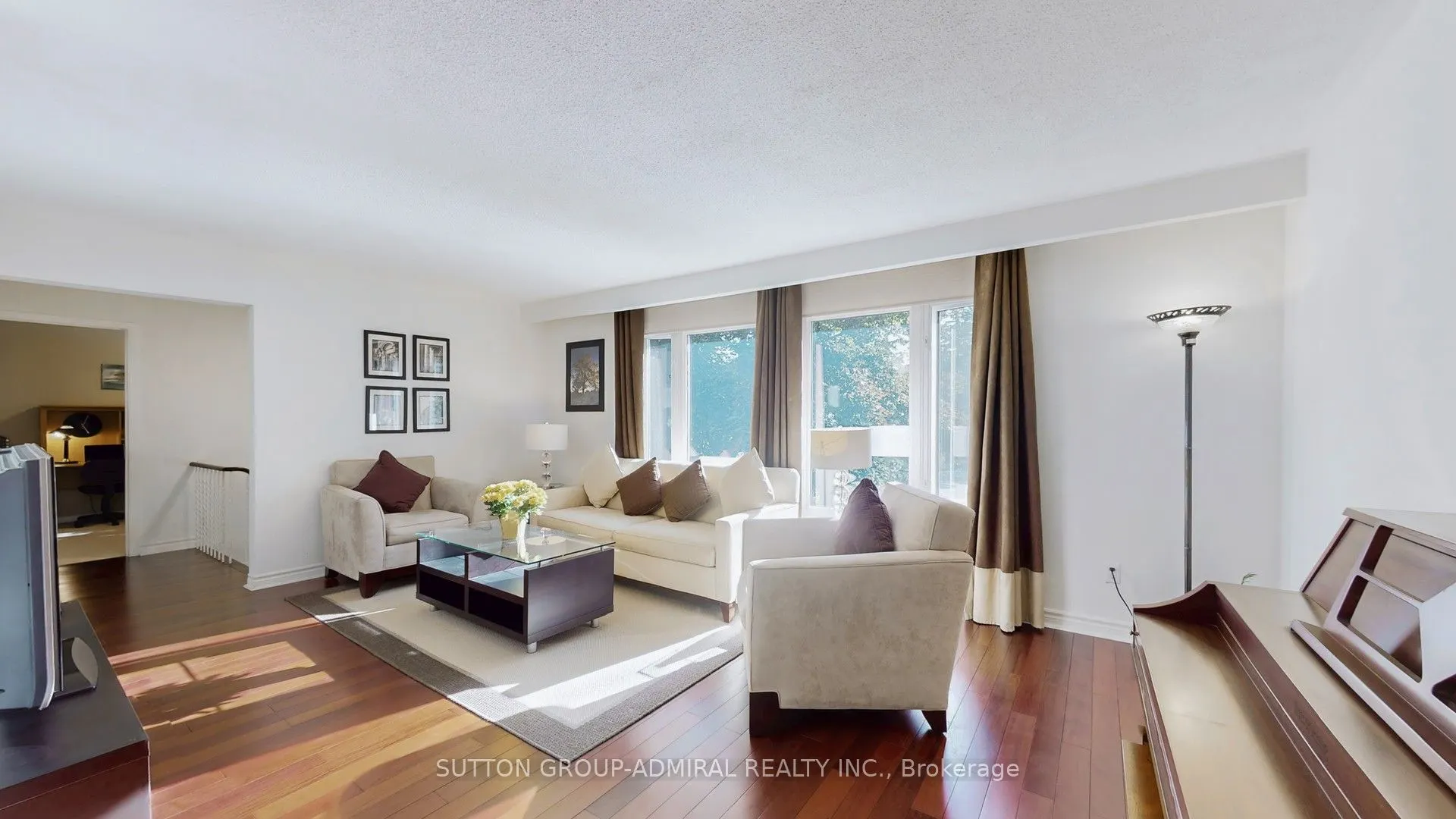 62 Shieldmark Crescent