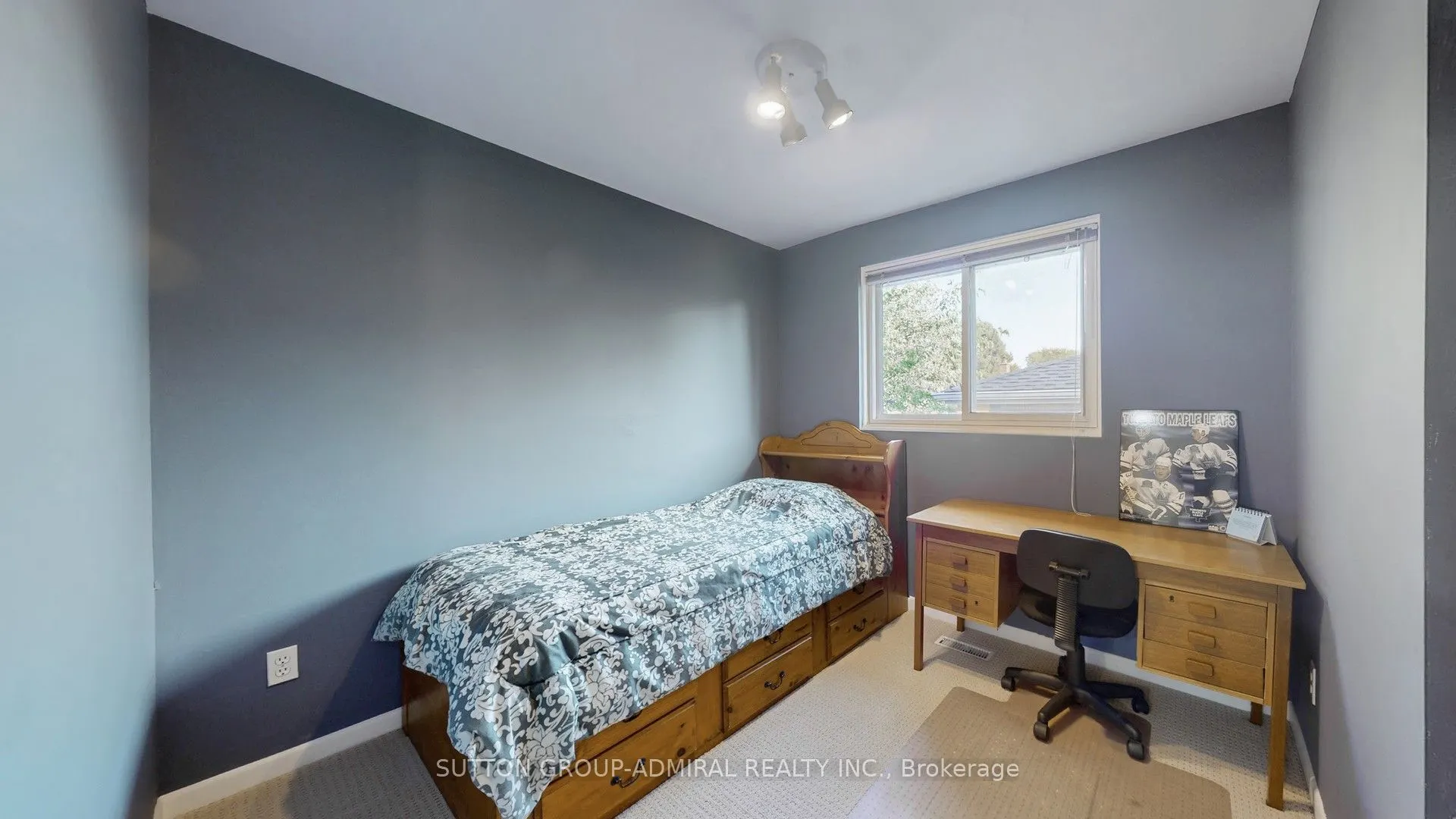 62 Shieldmark Crescent