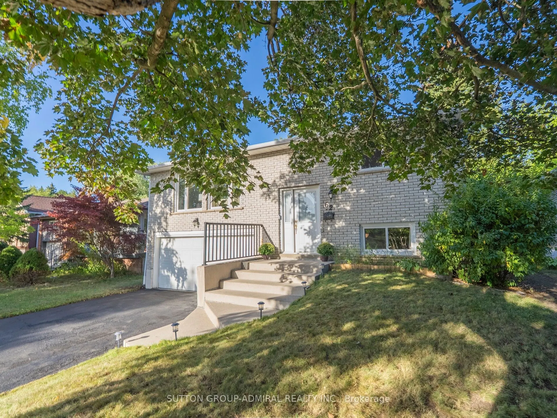 62 Shieldmark Crescent