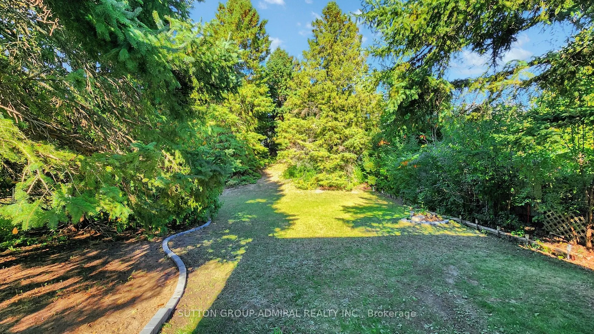 62 Shieldmark Crescent