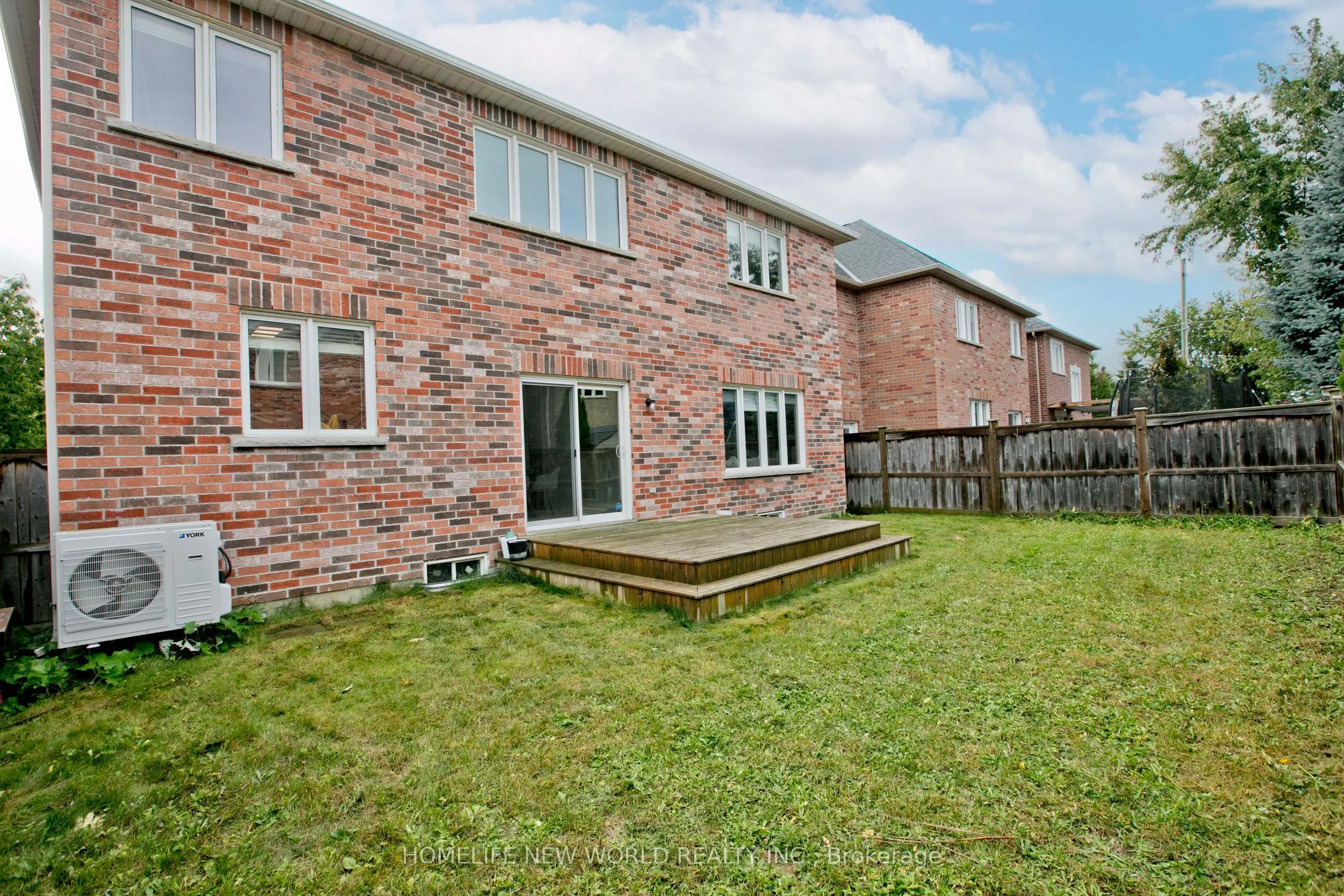 1015 Ralston Crescent