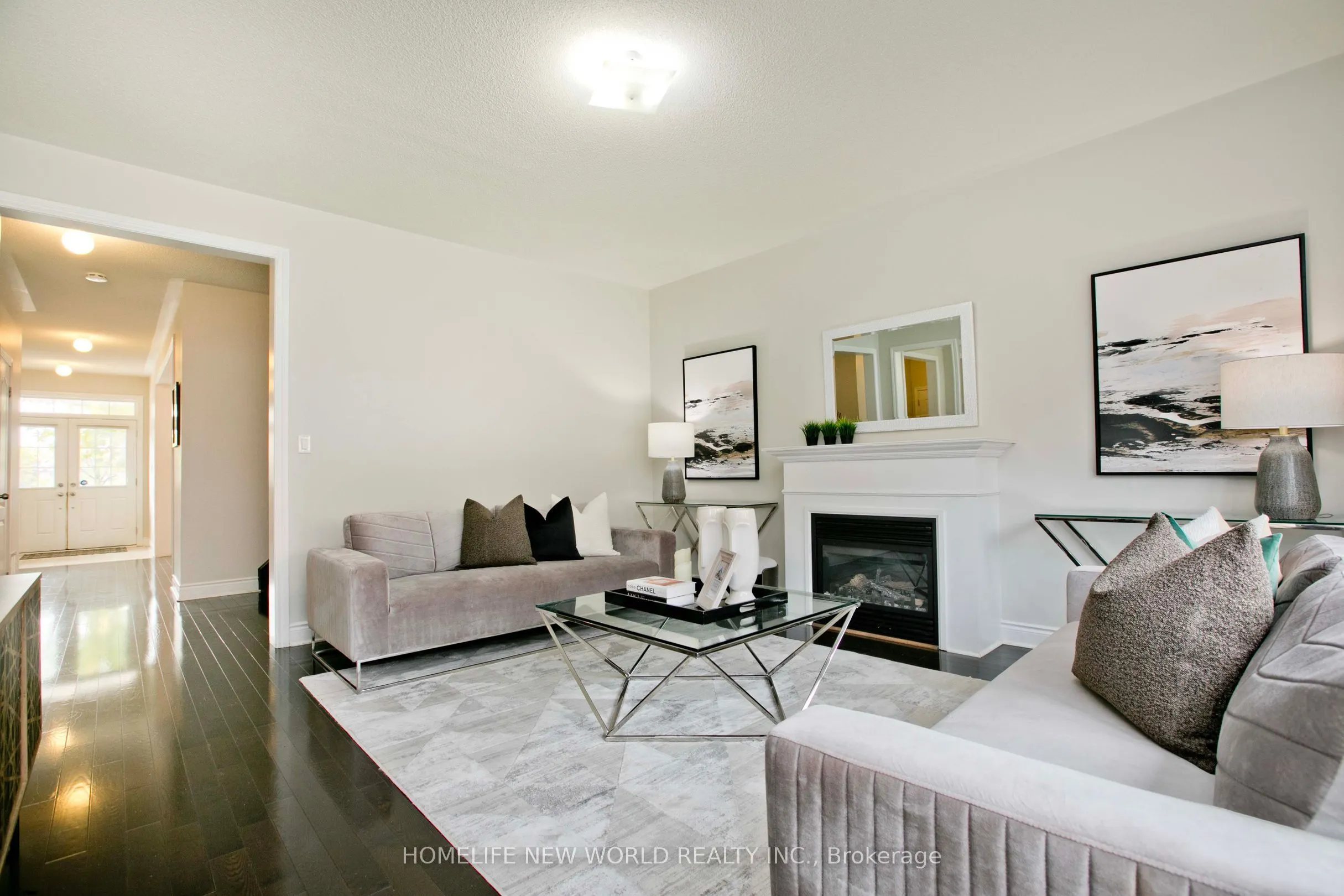 1015 Ralston Crescent