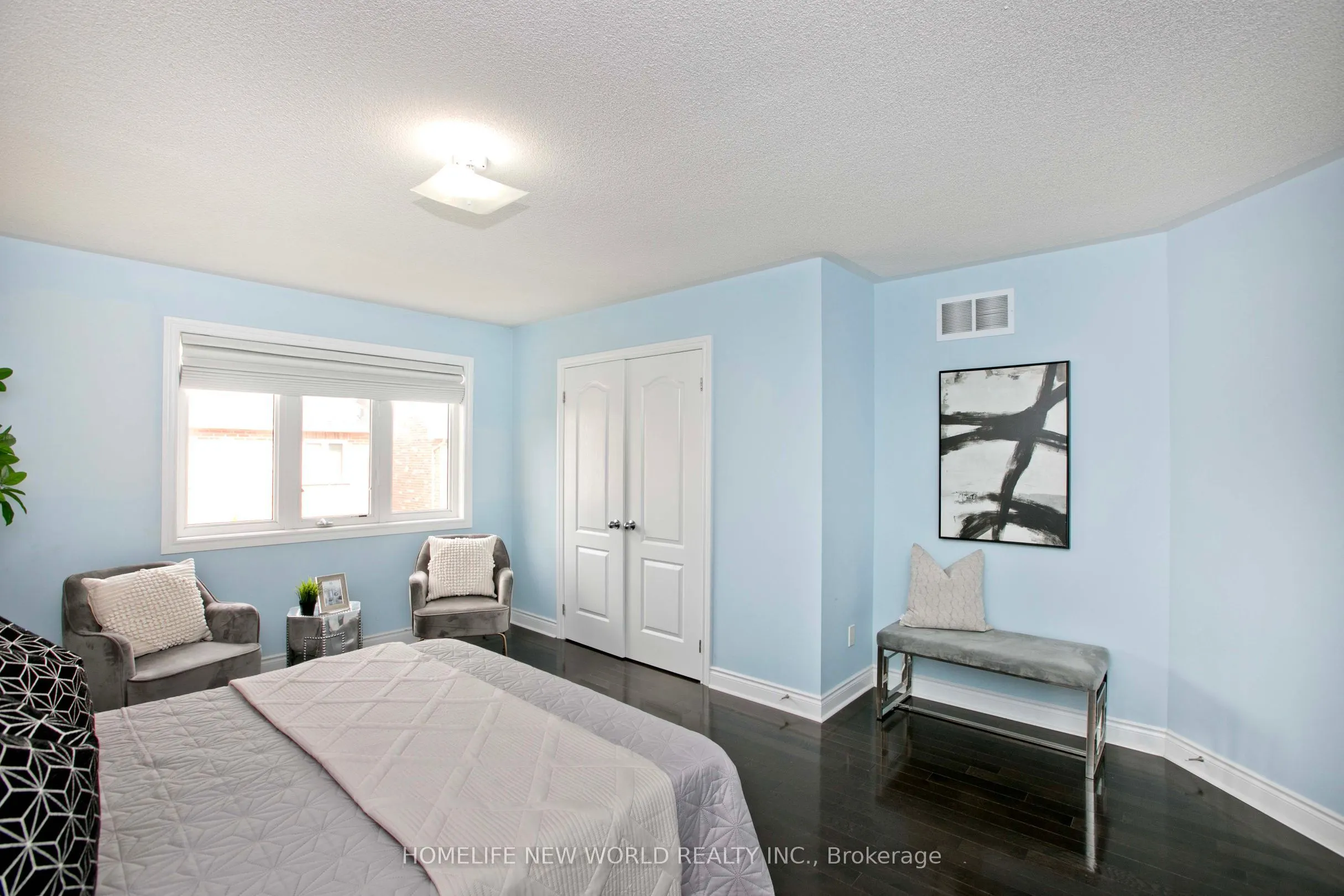 1015 Ralston Crescent